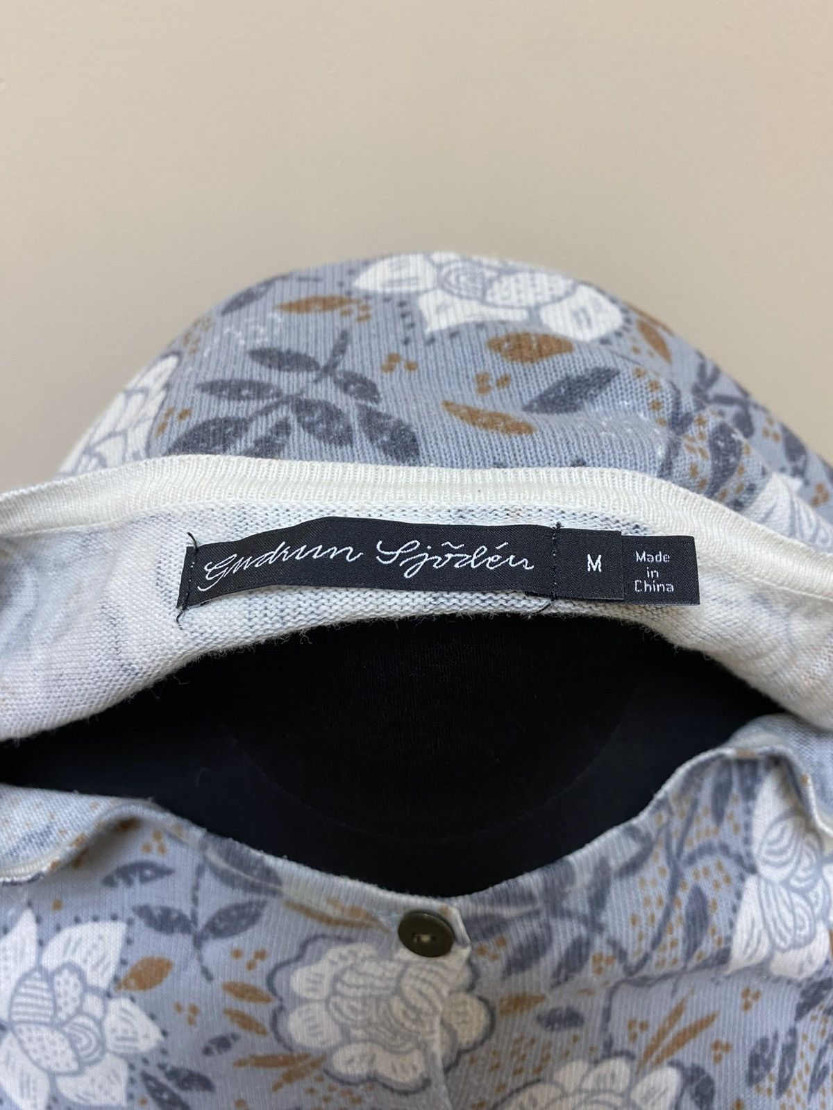 Gudrun Sjoden Gudrun Sjoden Gray Floral Knit Button Down Cardigan Sweater Size M / US 6-8 / IT 42-44 - 9 Thumbnail