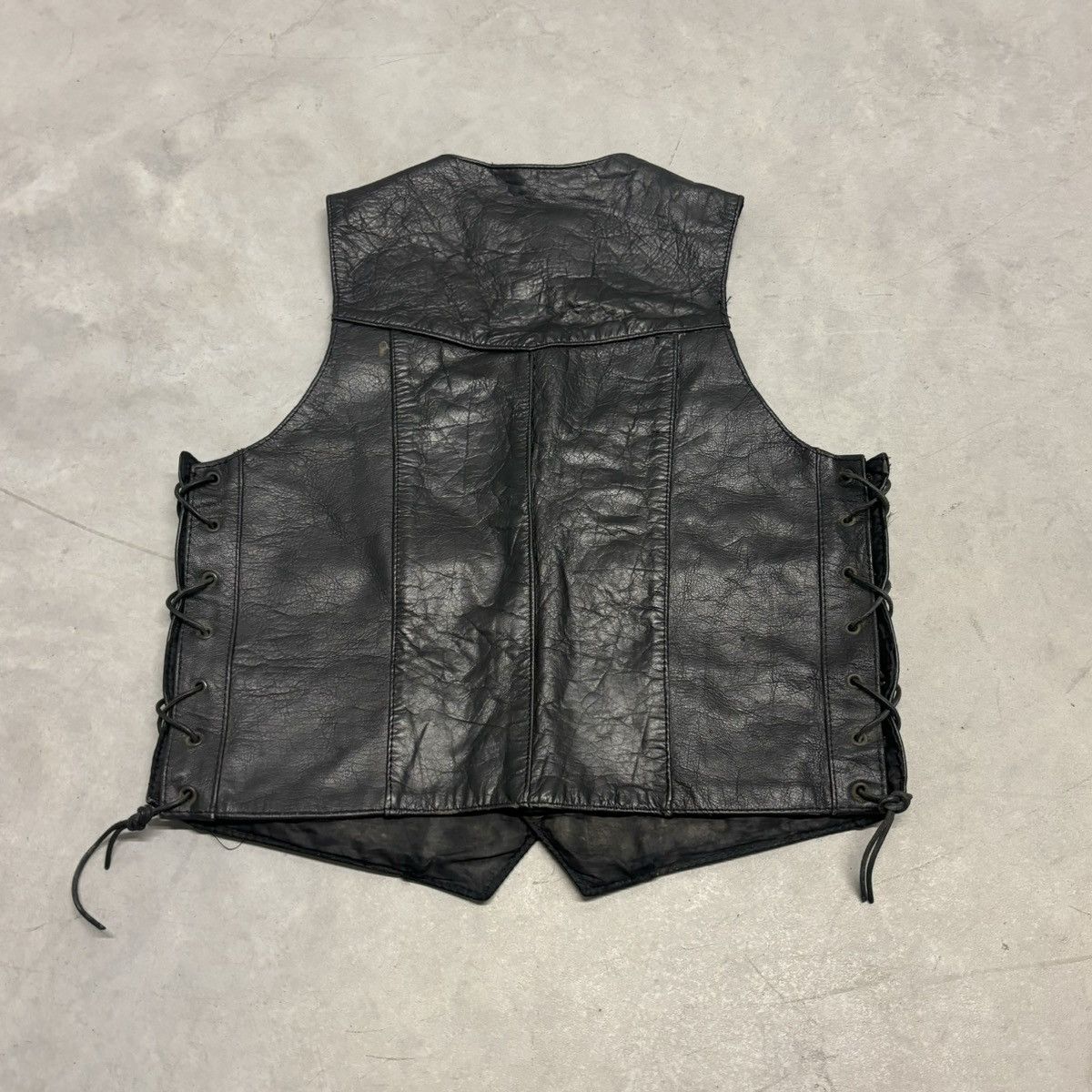 Vintage Vintage 90s Leather Biker Vest Size Large Size US M / EU 48-50 / 2 - 5 Thumbnail