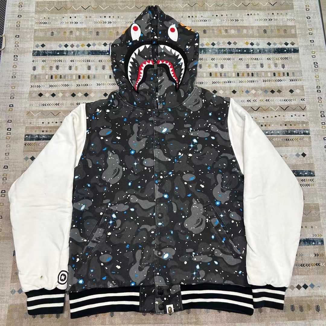 Bape SPACE CAMO SHARK HOODIE JACKET Size US L / EU 52-54 / 3 - 1 Thumbnail
