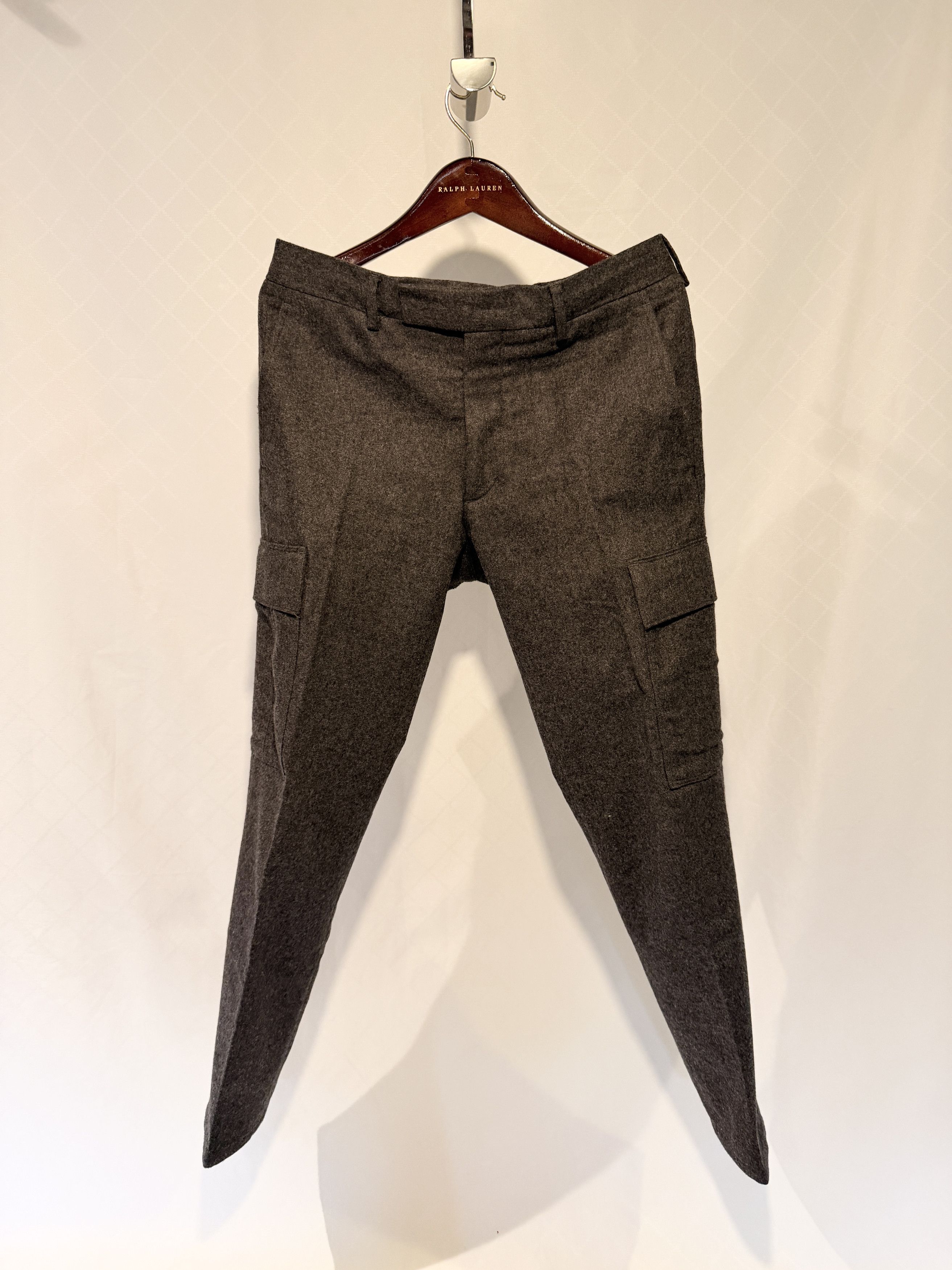 Ralph Lauren Ralph Lauren Gray Flannel Cargo Trousers Size US 30 / EU 46 - 1 Thumbnail