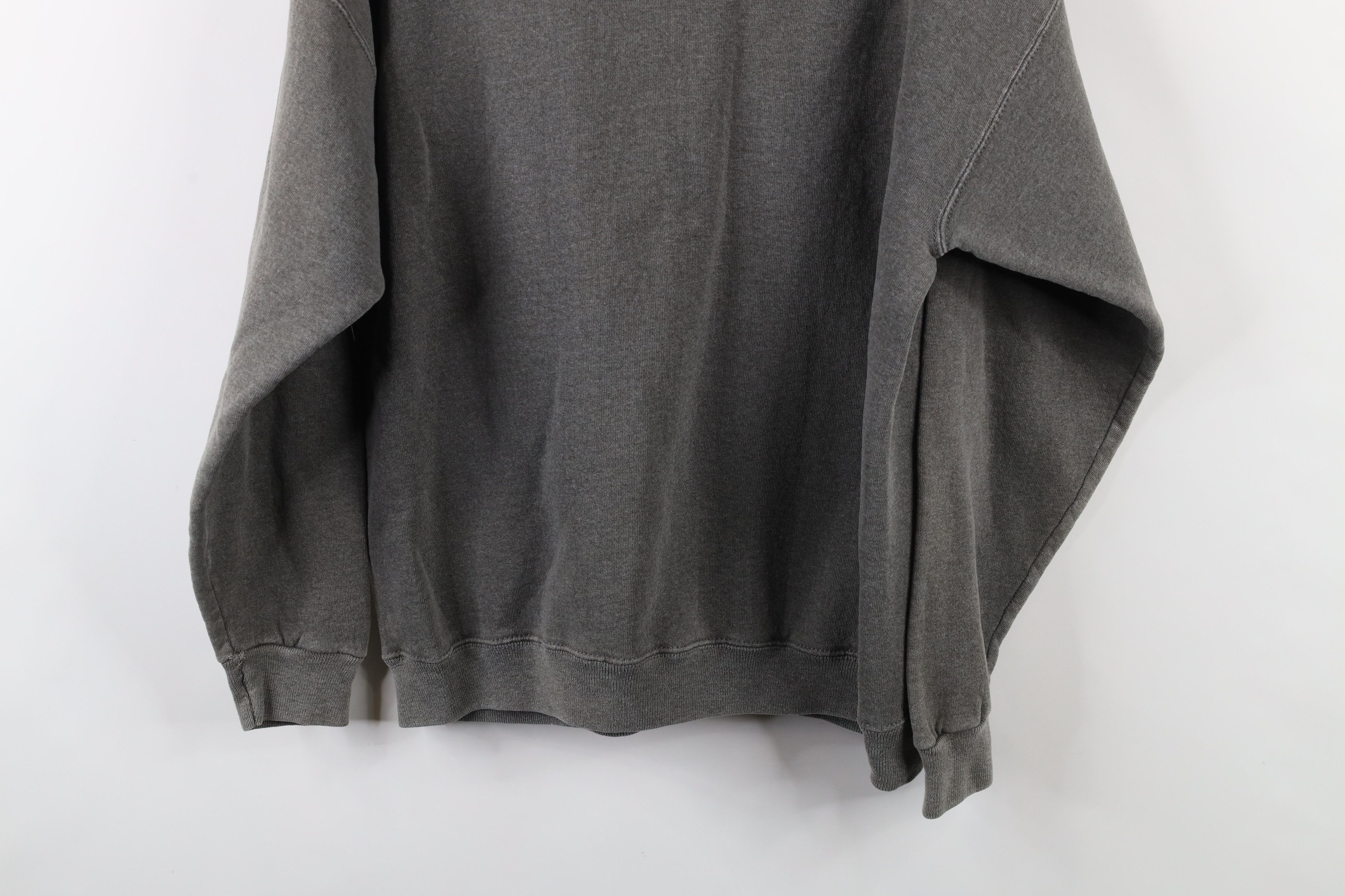 Vintage Vintage 90s USA Olympics Faded Crewneck Sweatshirt Gray USA Size US XL / EU 56 / 4 - 12 Thumbnail