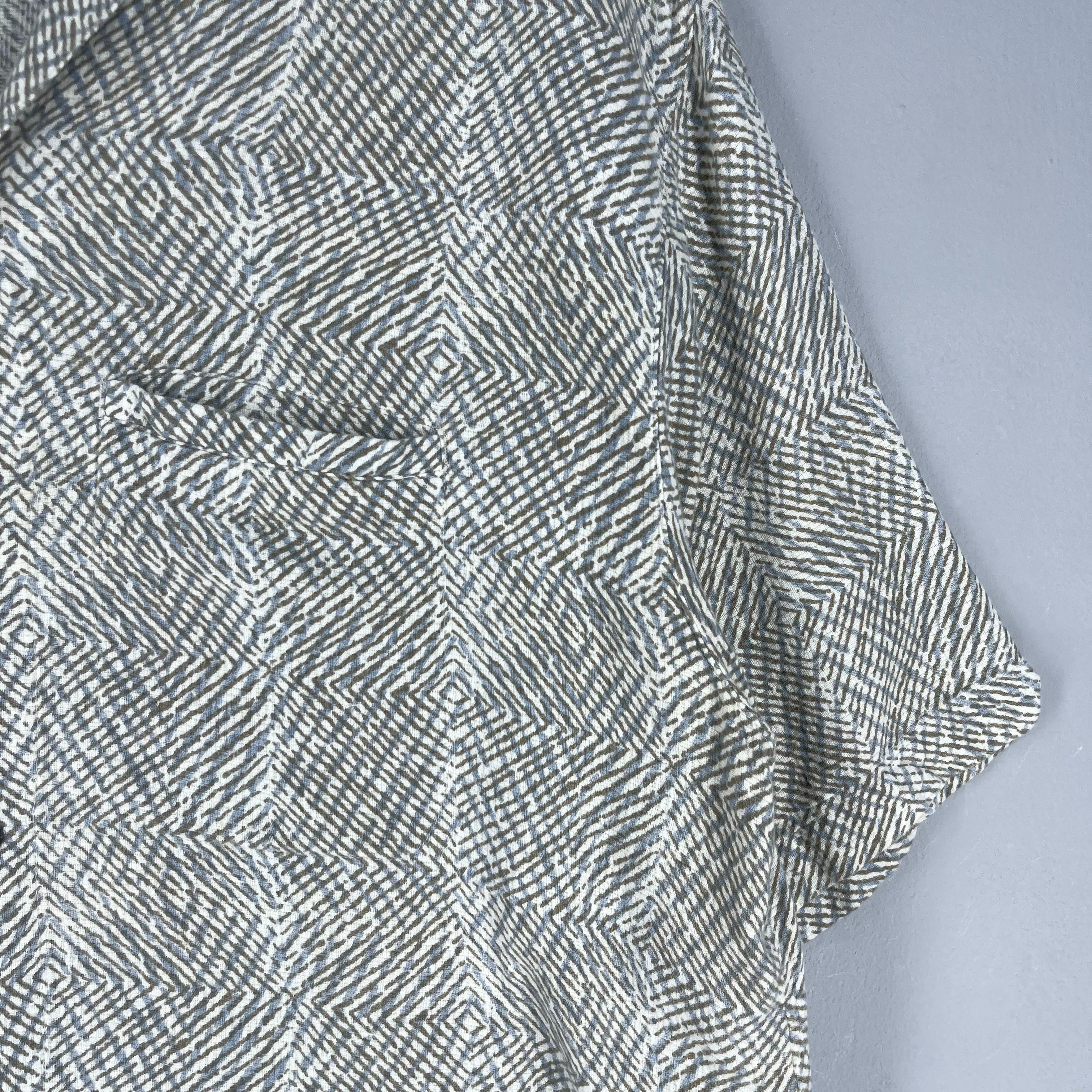 Vintage Vintage WOOLRICH Abstract Native Pattern Style Hawaii Shirt Size US L / EU 52-54 / 3 - 3 Thumbnail