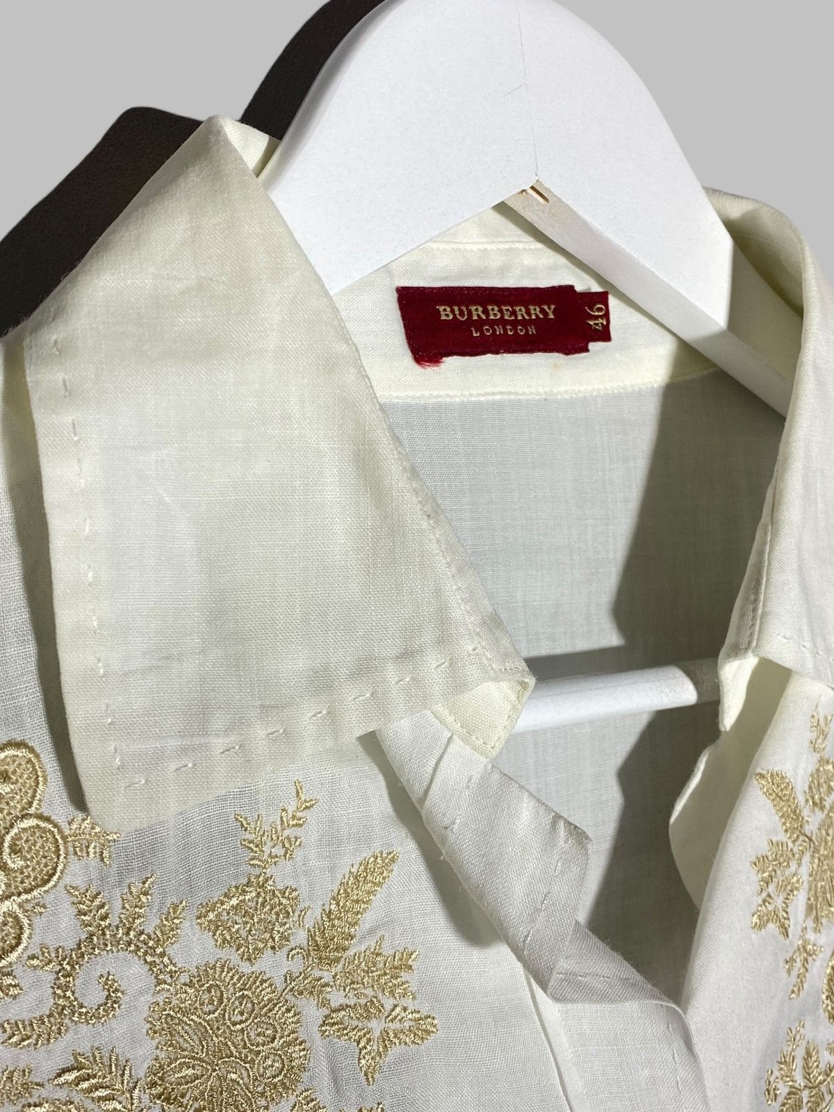 Burberry Burberry London White Bamboo Shirt With Gold Embroidery Size L / US 10 / IT 46 - 4 Thumbnail
