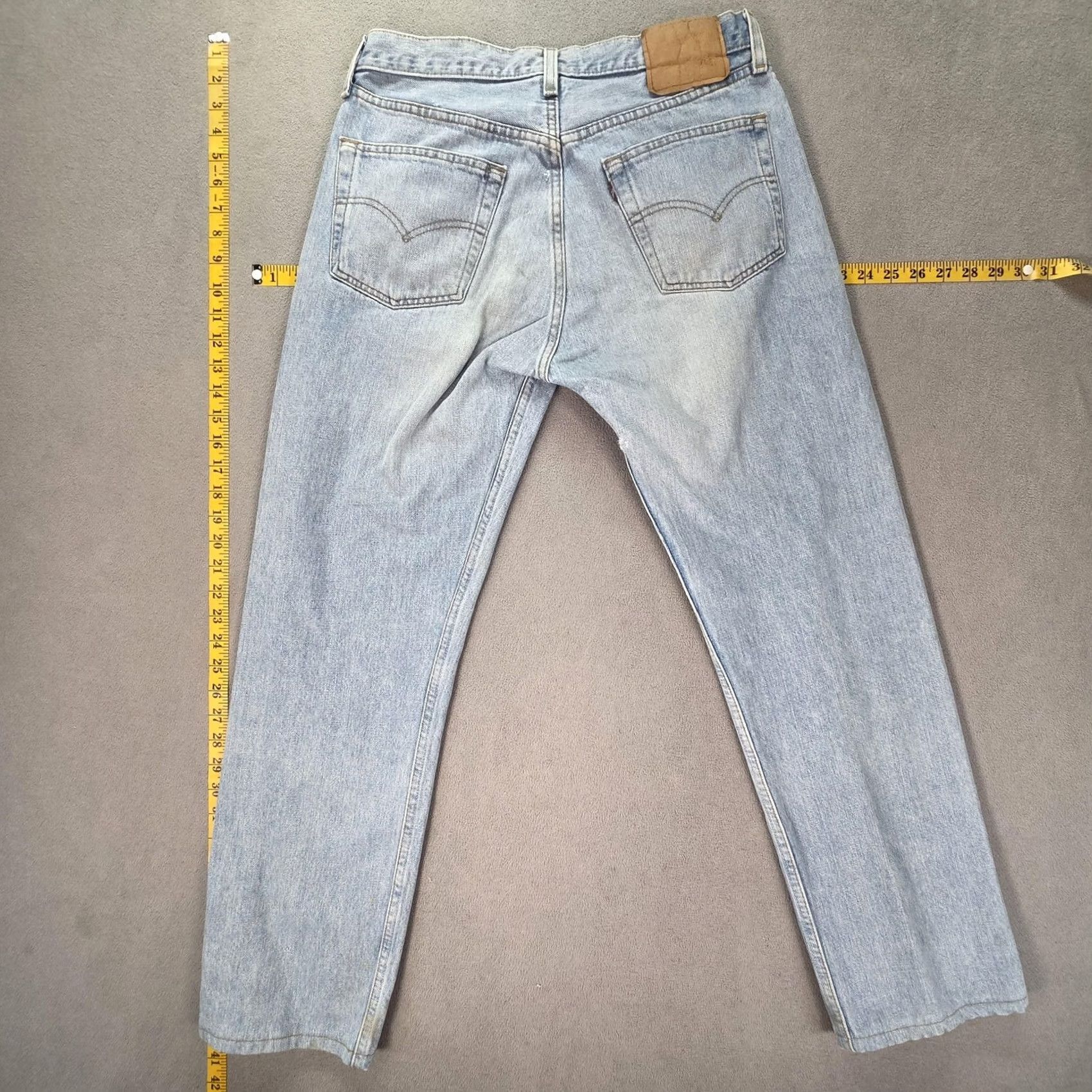 Levi's VTG Levi's 501 Jeans Mens Light Blue Straight Button Fly 30x29 Denim United States 501 Fits 30 Mens жил Size US 30 / EU 46 - 2 Thumbnail