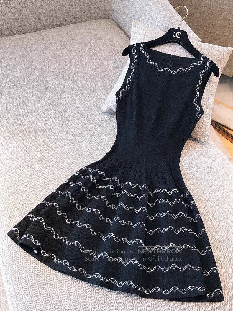 Alaia Alaia Black and white color block knitted jacquard dress Size XS / US 0-2 / IT 36-38 - 1 Thumbnail