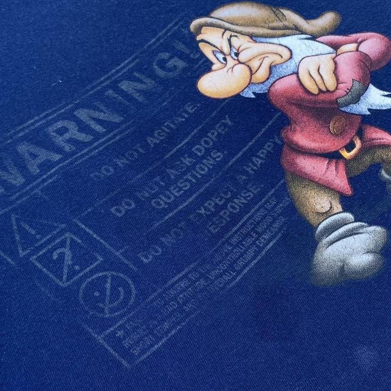 Disney × Vintage Vintage Disney Store Snow White Grumpy Cartoon Tshirt Size US L / EU 52-54 / 3 - 3 Thumbnail
