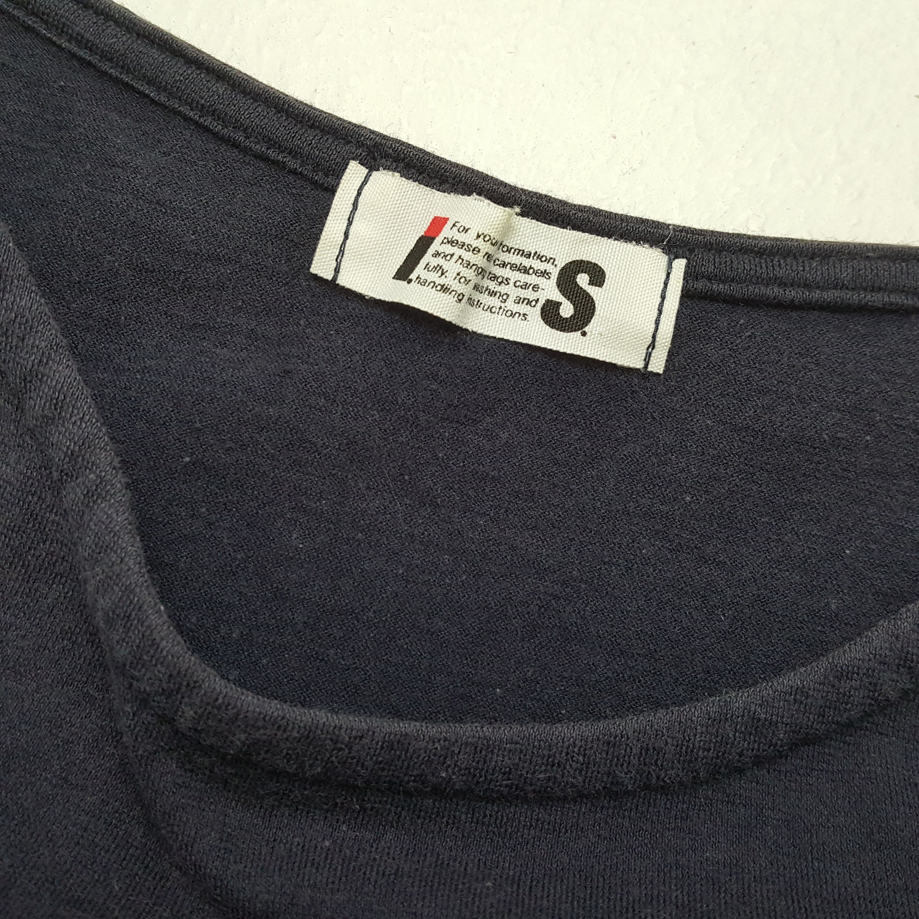 Issey Miyake × Japanese Brand × Vintage Vintage I.S. by ISSEY MIYAKE Japan Fashion Designer T-Shirt Size US S / EU 44-46 / 1 - 7 Thumbnail