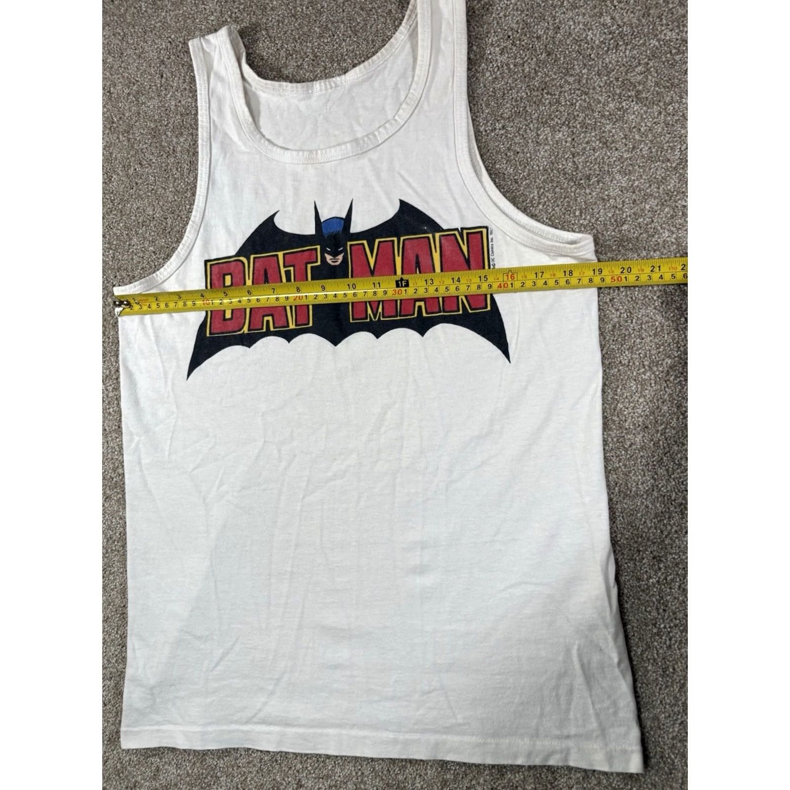 DC Comics VINTAGE Batman Tank Top DC Comics 80s USA White Sleeveless Unbranded Men M/L Size Medium-Large Black? Size US M / EU 48-50 / 2 - 6 Thumbnail