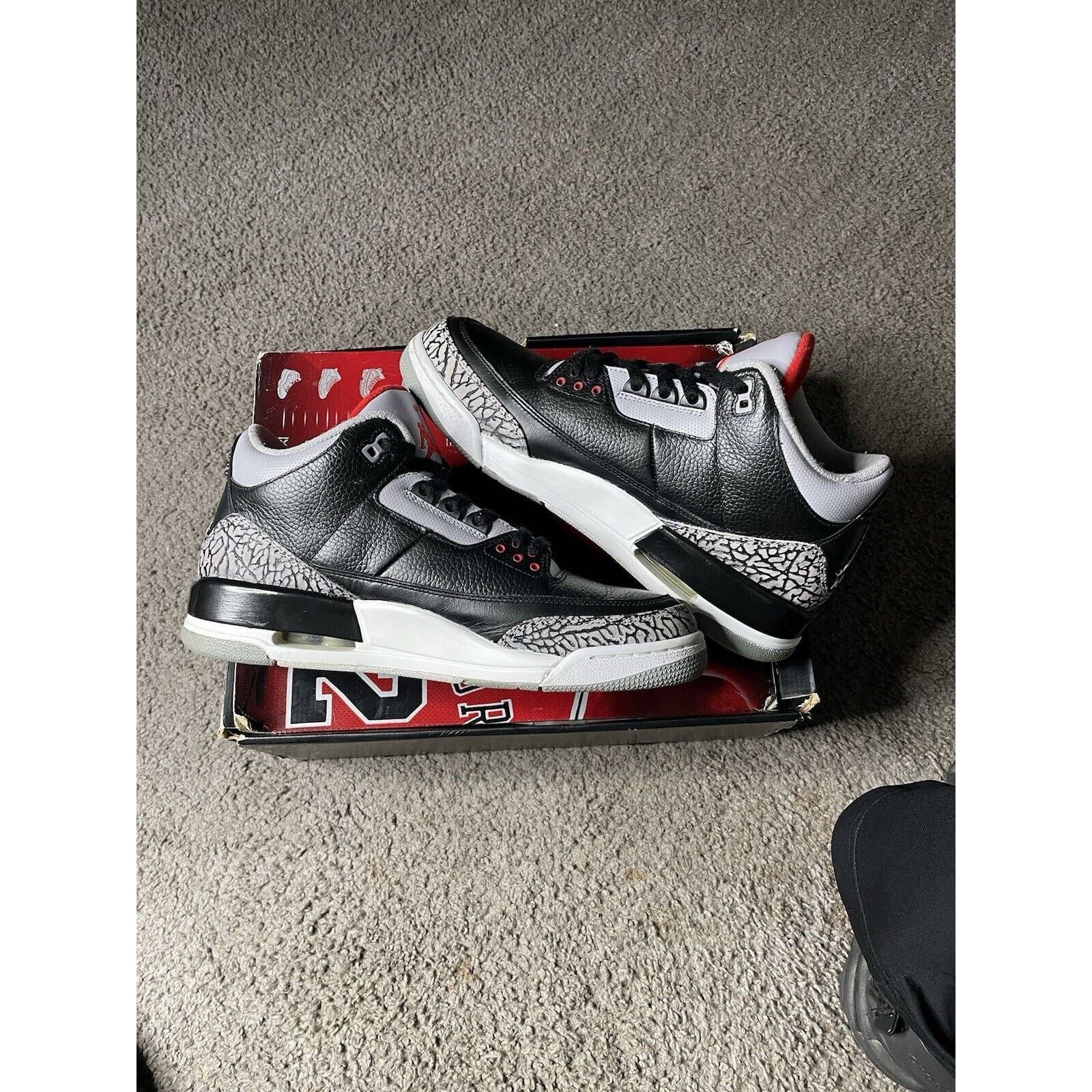 Nike Size 11.5- 08’ CDP Air Jordan 3 Black Cement Sole Swapped Size US 11.5 / EU 44-45 - 3 Thumbnail