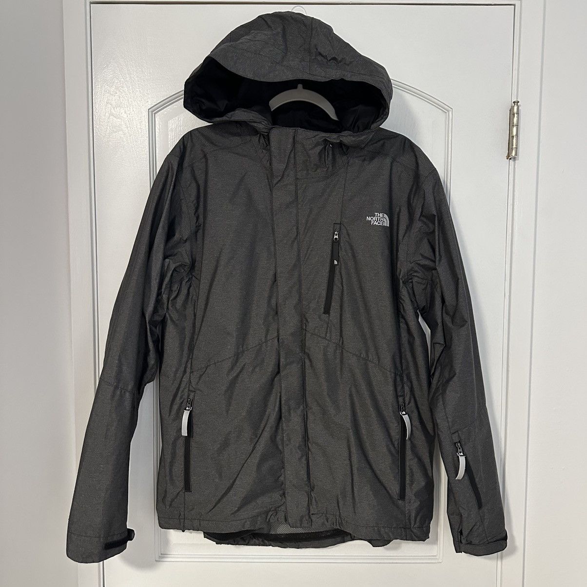 The North Face The North Face Bleecker Commuter Windbreaker Jacket Size US L / EU 52-54 / 3 - 1 Thumbnail
