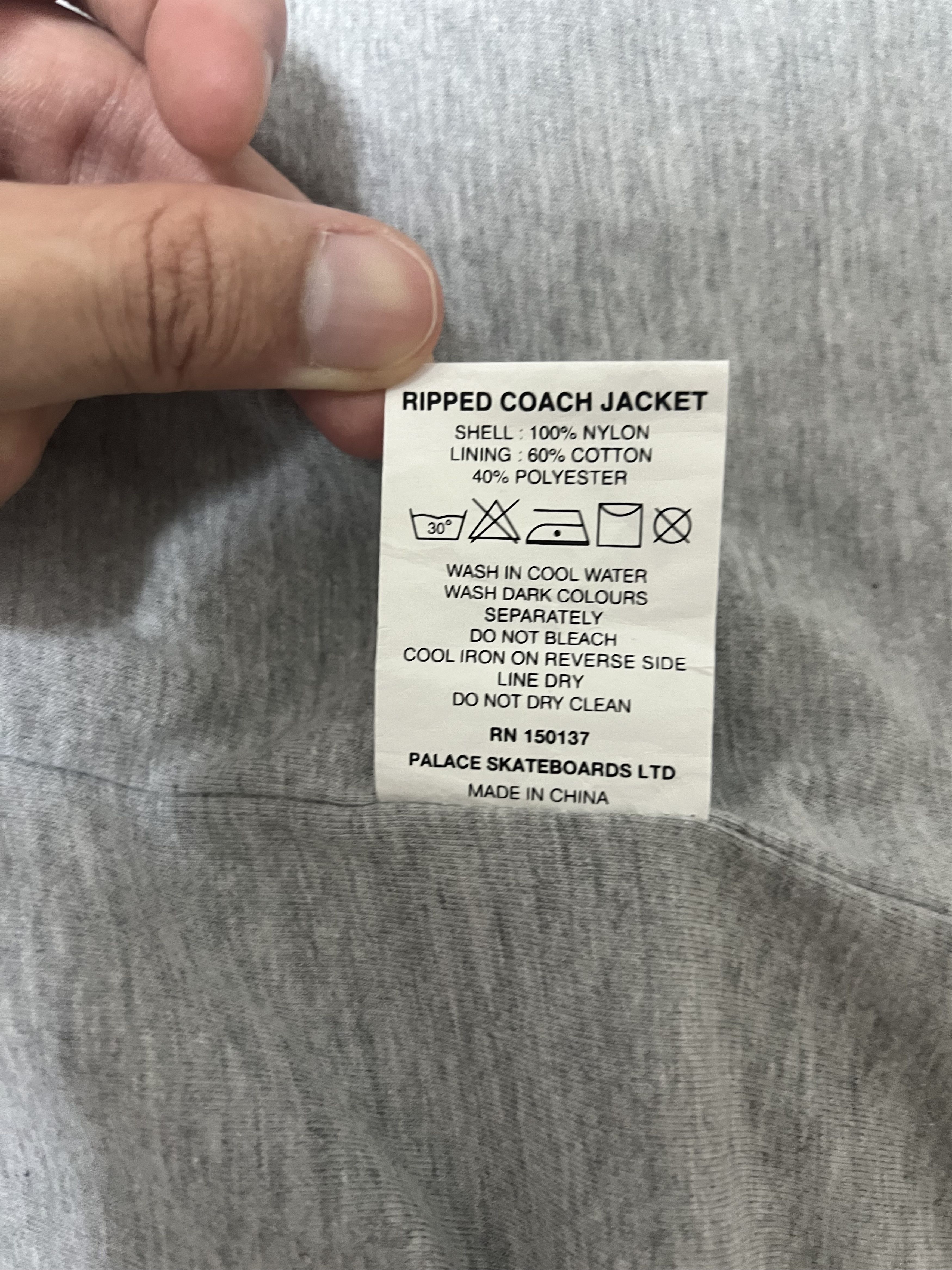 Palace 💚 2019 Palace Ripped Coach Jacket White Large NEW Size US L / EU 52-54 / 3 - 12 Thumbnail