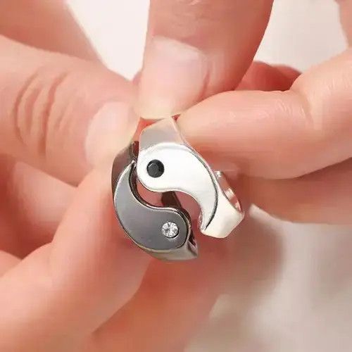 Jewelry x Ring Gold Plated Yin Yang Ring ( Size 17.5 Mm Diameter ) in Silver, Men's