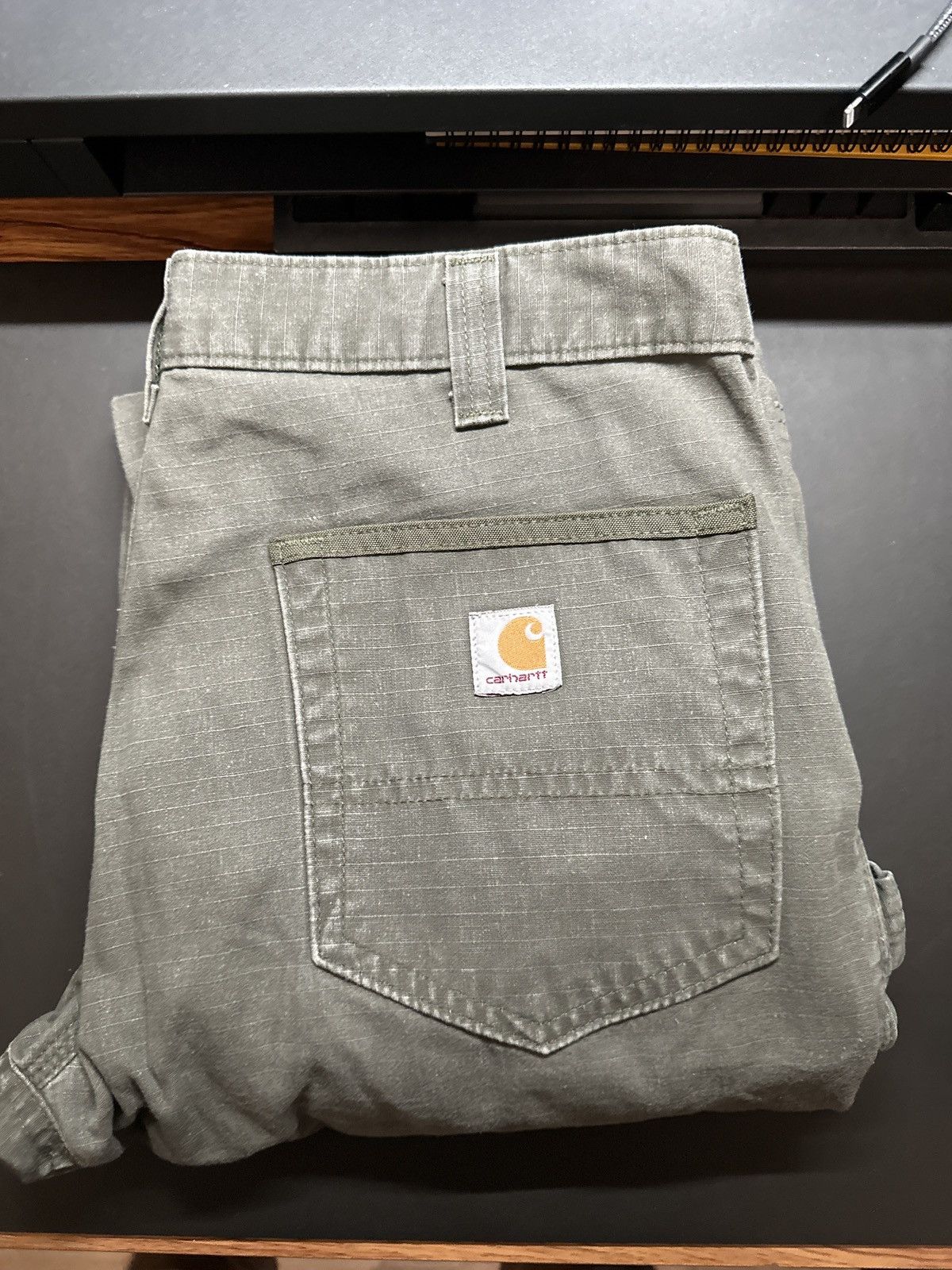 Carhartt × Vintage Carhartt Olive Cargo Pant Size US 33 - 1 Thumbnail