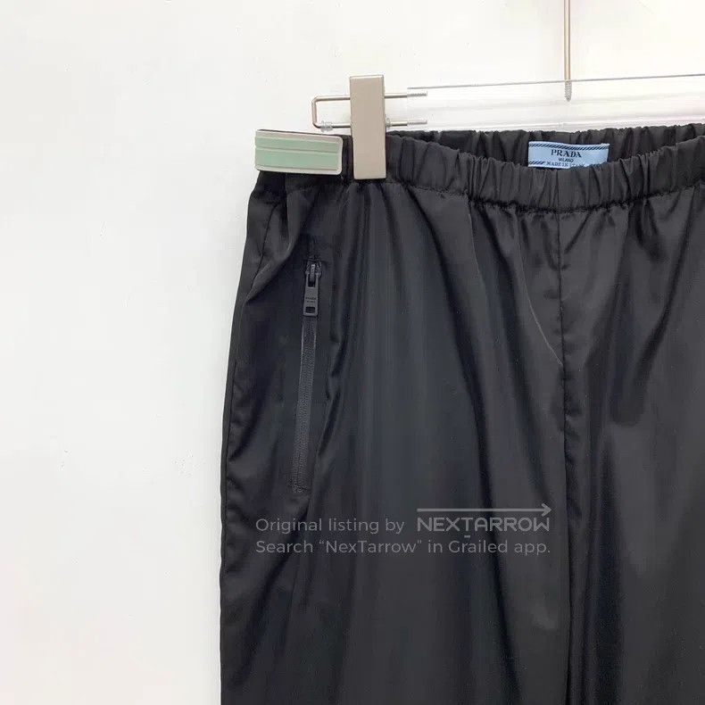Prada Prada Black elastic waist casual sports trousers Size US 28 / EU 44 - 3 Thumbnail