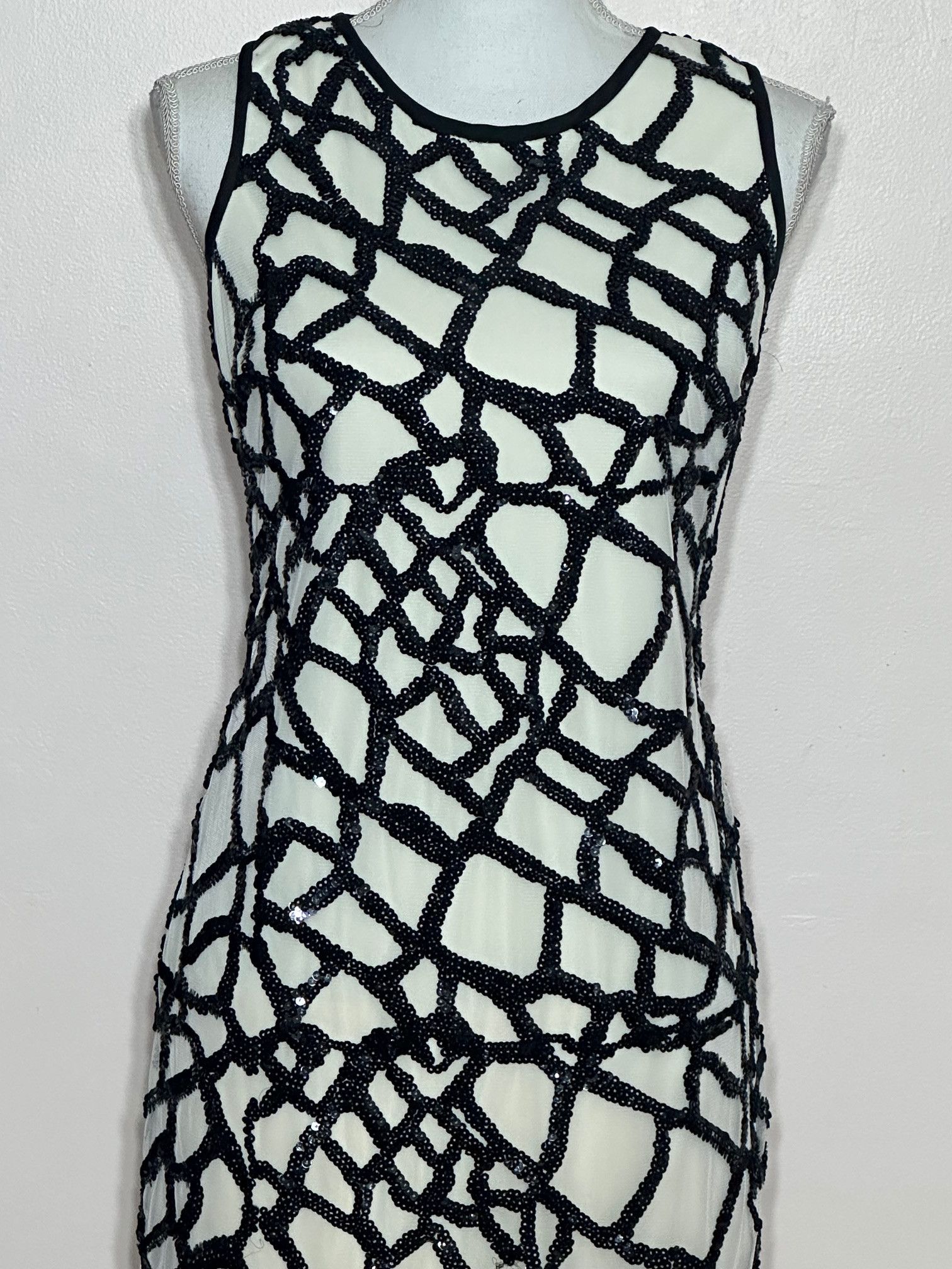 Other Suzi Chin for Maggy Boutique Black Sequin White Net Dress Size S / US 4 / IT 40 - 5 Thumbnail