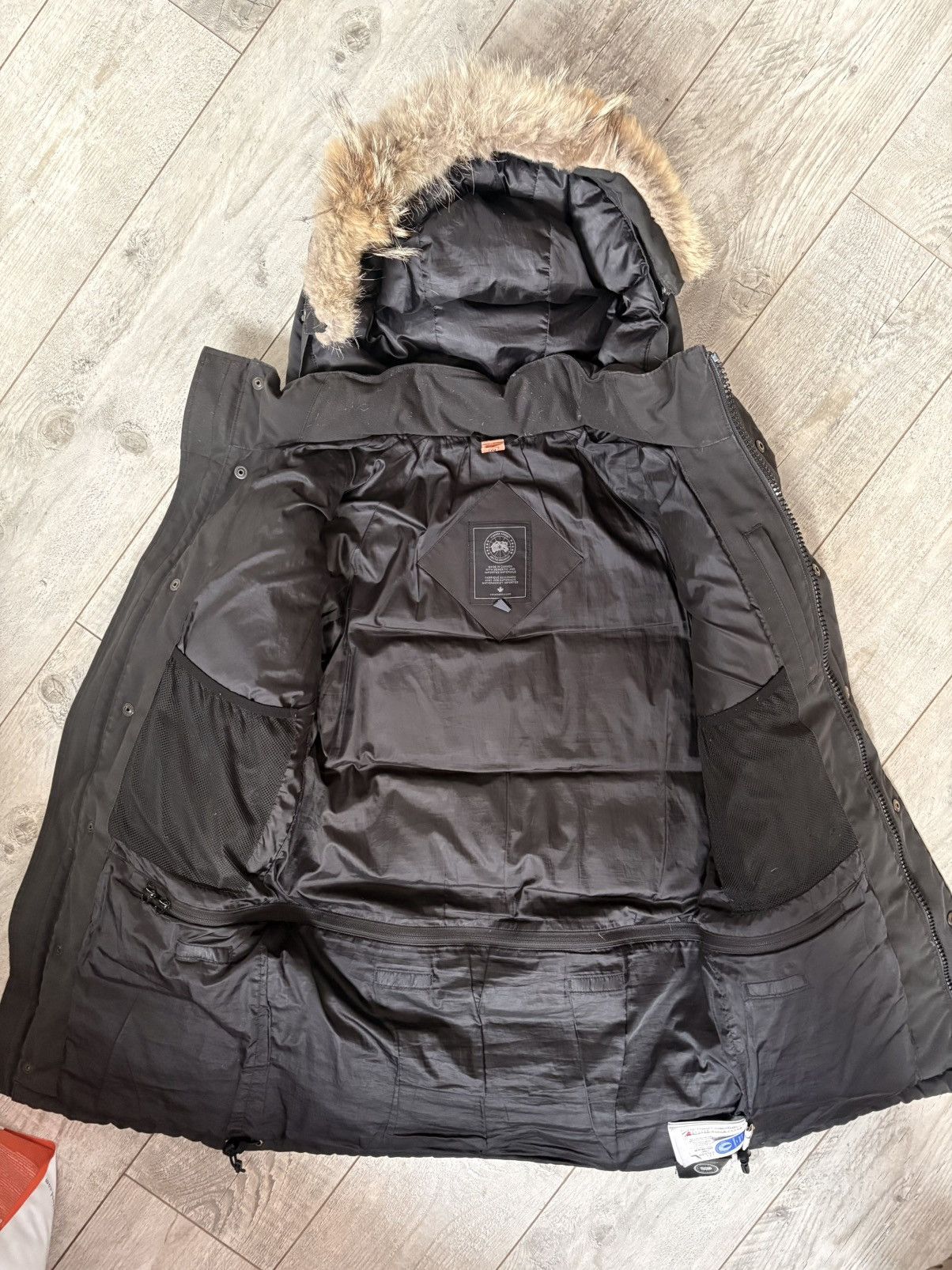 Canada Goose Canada Goose Emory Parka Mens Small Black Size US S / EU 44-46 / 1 - 7 Thumbnail