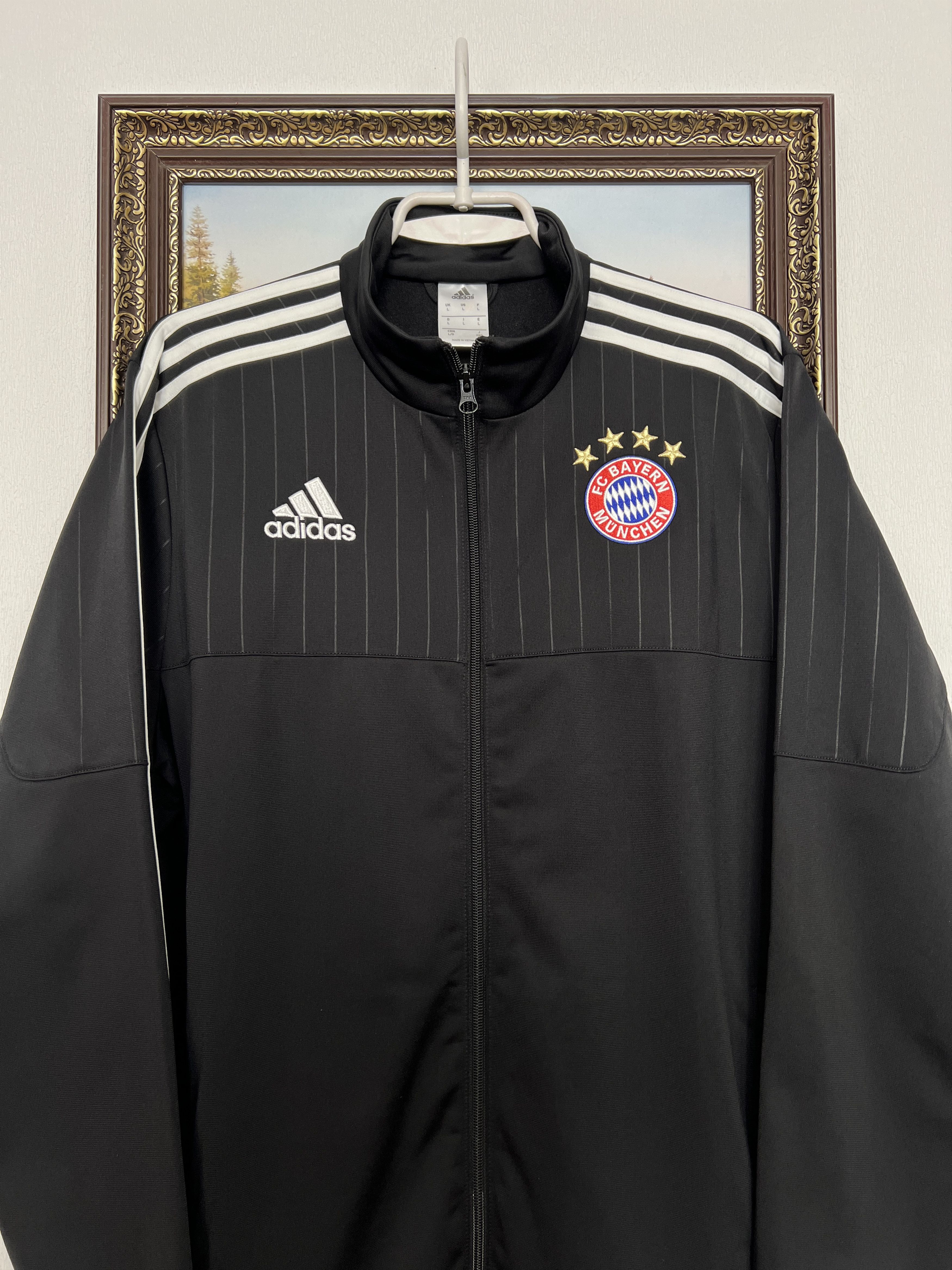 Adidas Vintage Adidas Bayern Munich Football Black Jacket Soccer Size US L / EU 52-54 / 3 - 2 Thumbnail