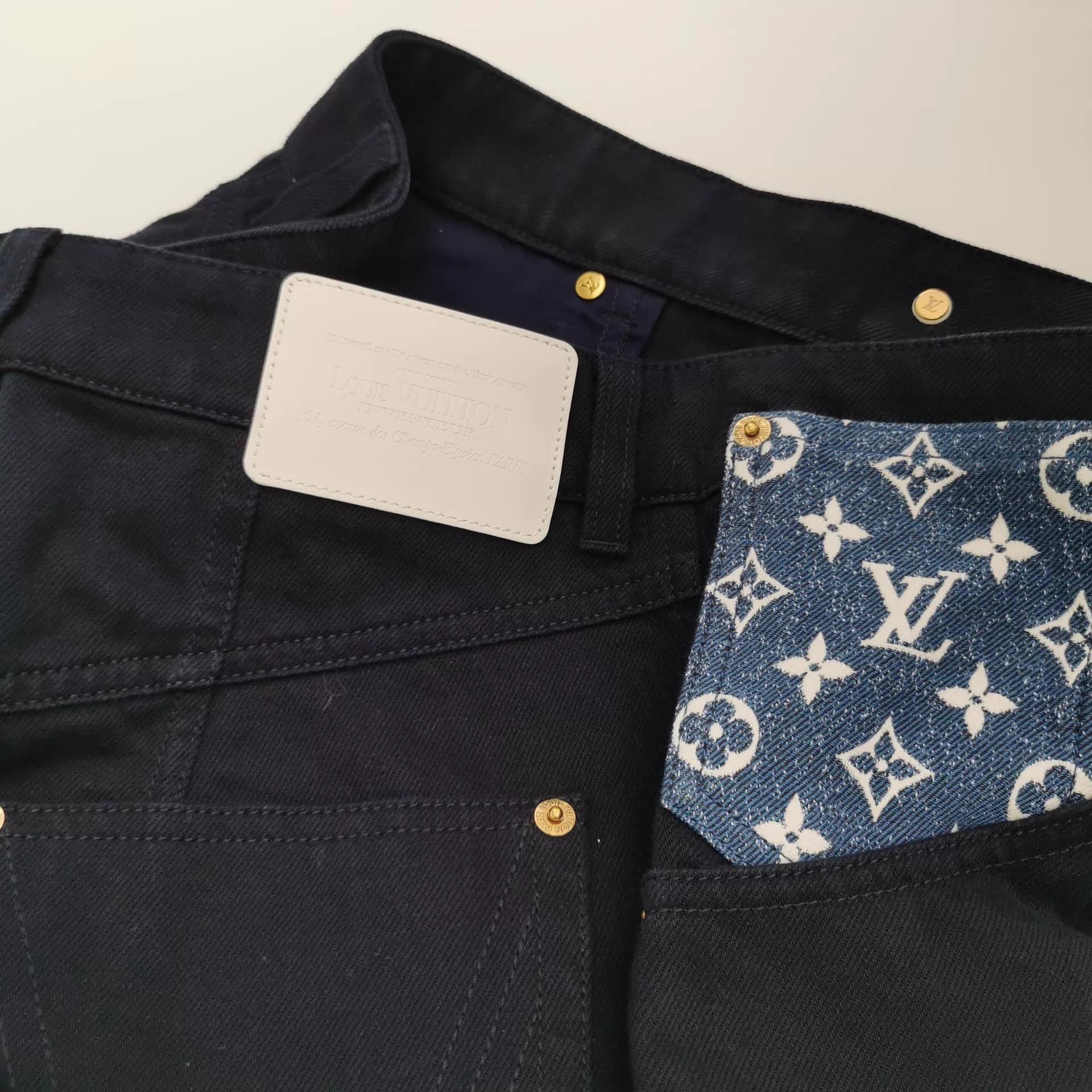 Louis Vuitton Louis Vuitton pants Size 26" / US 2 / IT 38 - 5 Thumbnail