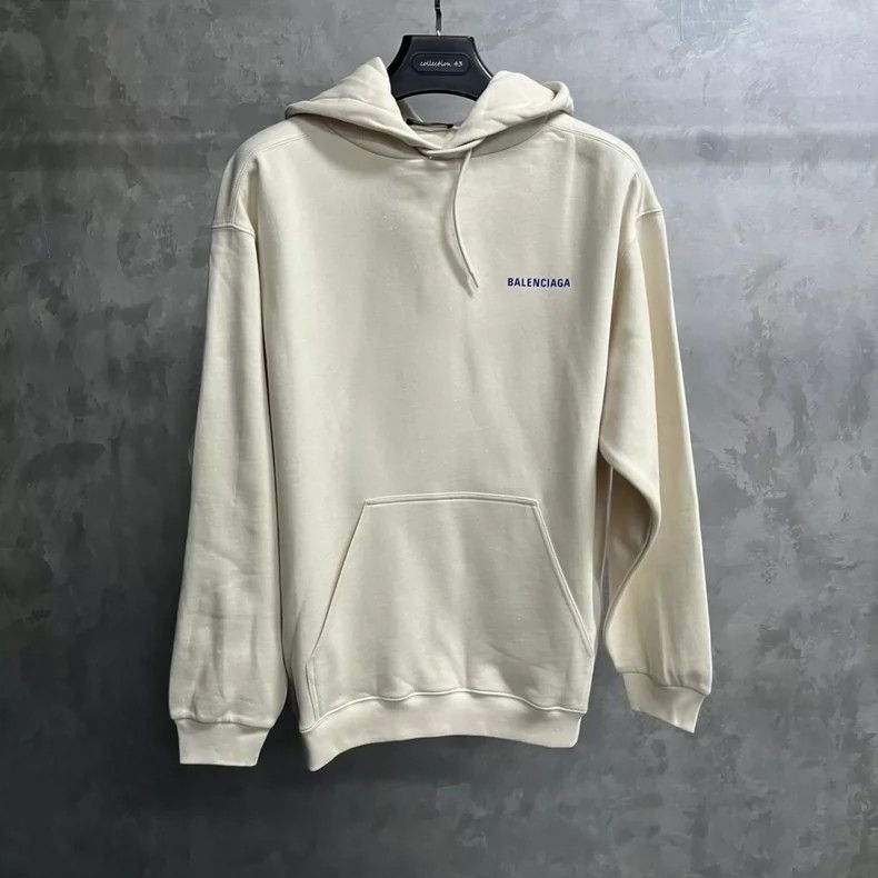 Balenciaga Balenciaga Off-white solid fleece hooded pullover Size US S / EU 44-46 / 1 - 1 Thumbnail