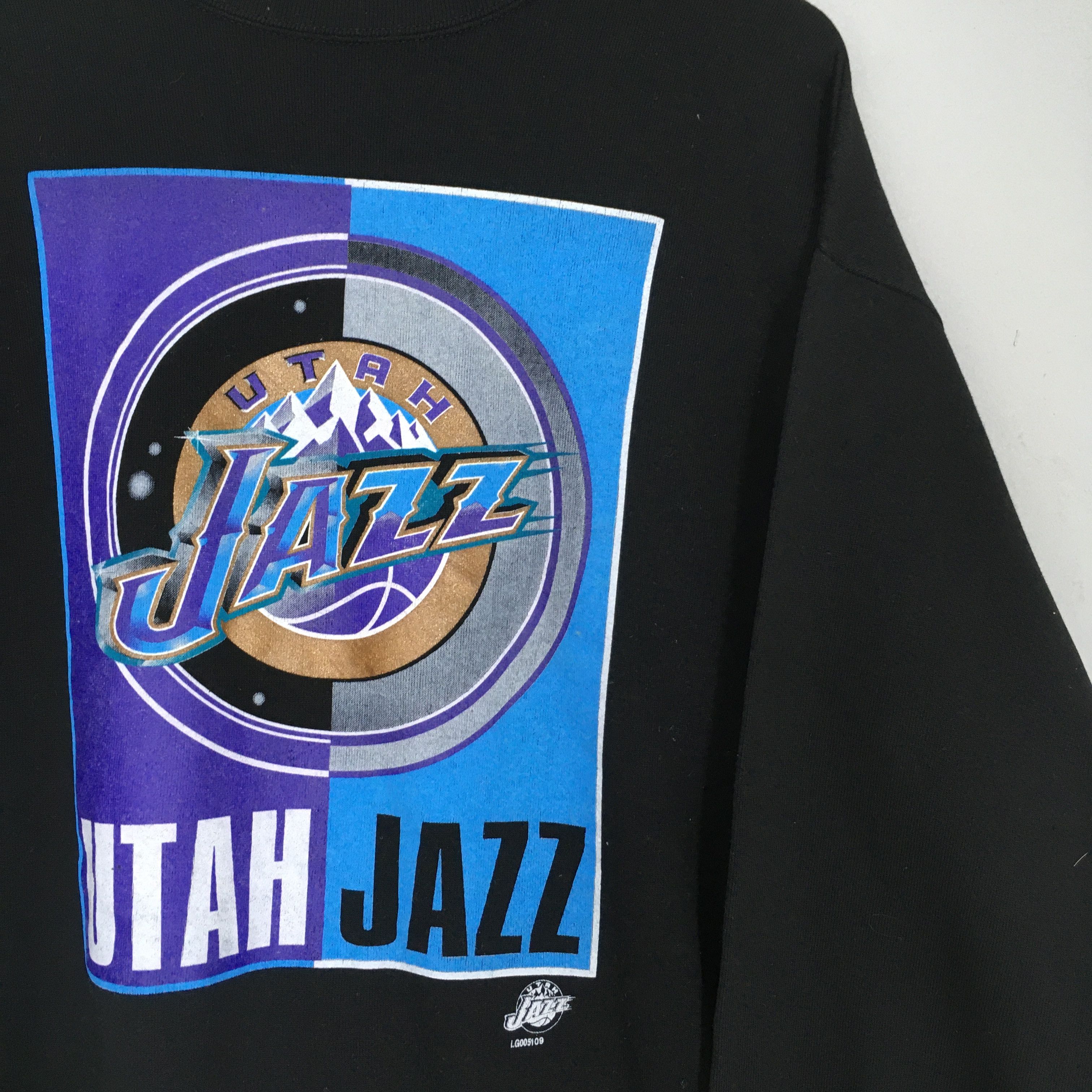 Logo 7 × NBA × Vintage Vintage 1990s Utah Jazz NBA Sweatshirt Large Size US L / EU 52-54 / 3 - 2 Thumbnail