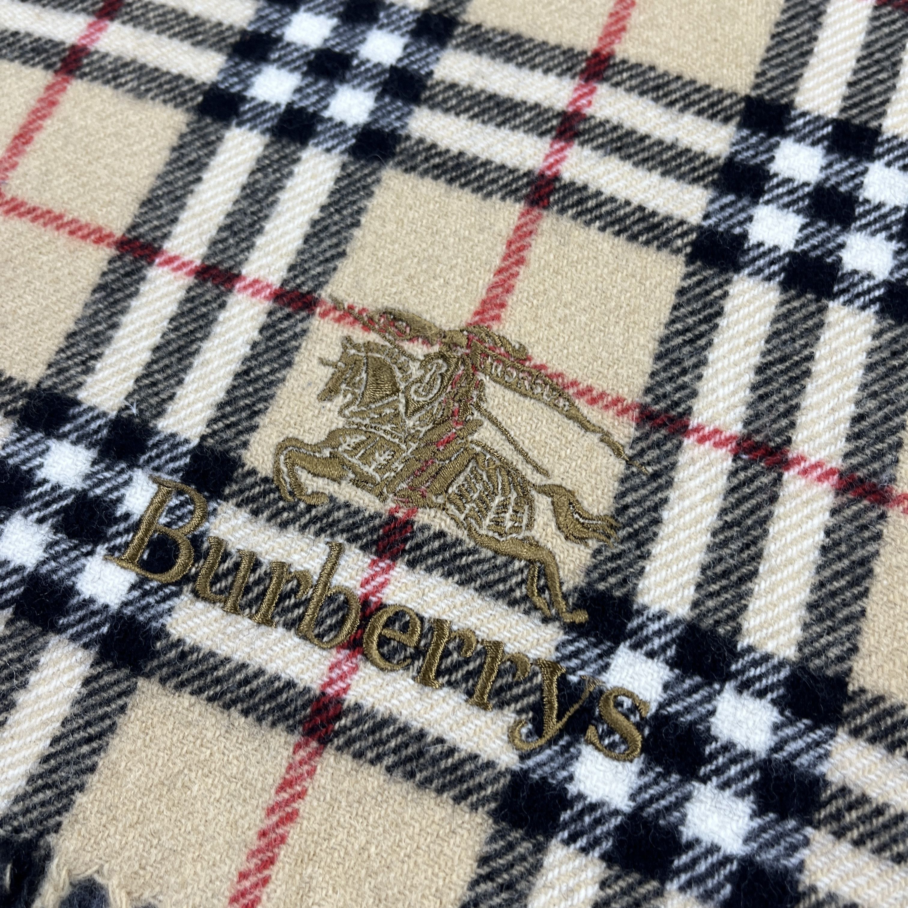 Burberry Burberry Stole / Scarf / Muffler / Neckwear T983 Size ONE SIZE - 2 Thumbnail
