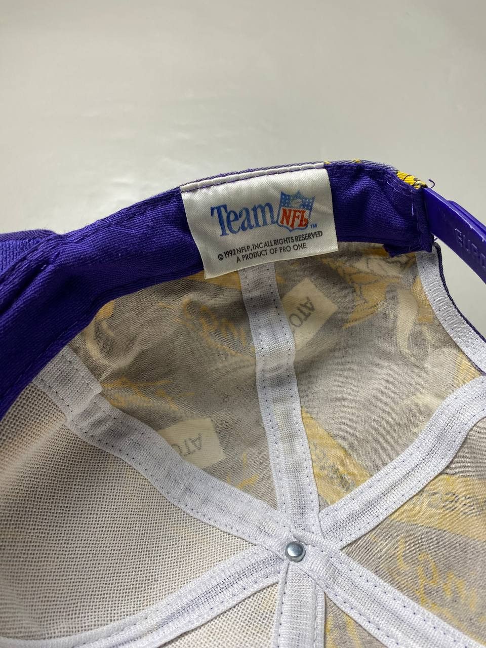 NFL Vintage Minnesota Vikings Cap 1992 NFL Snapback Hat Purple Size ONE SIZE - 8 Thumbnail