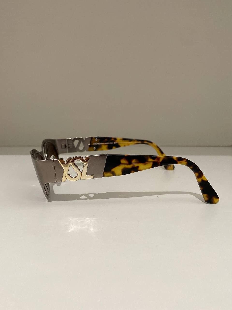 Saint Laurent Paris Yves Saint Laurent YSL Logo Leopard Retro Vintage Sunglasses Size ONE SIZE - 5 Thumbnail