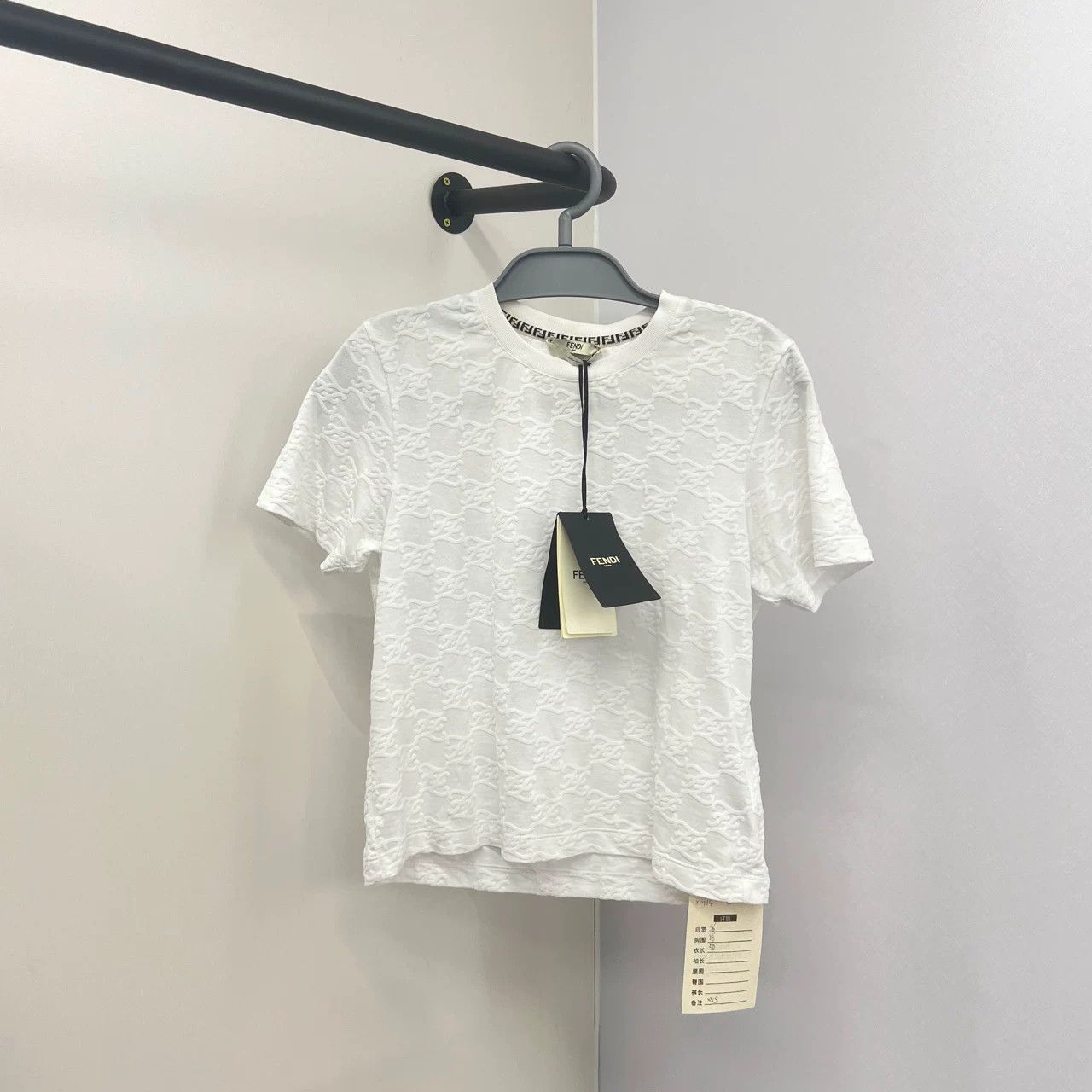 Fendi Fendi Retro T-Shirt S Women Size S / US 4 / IT 40 - 1 Thumbnail