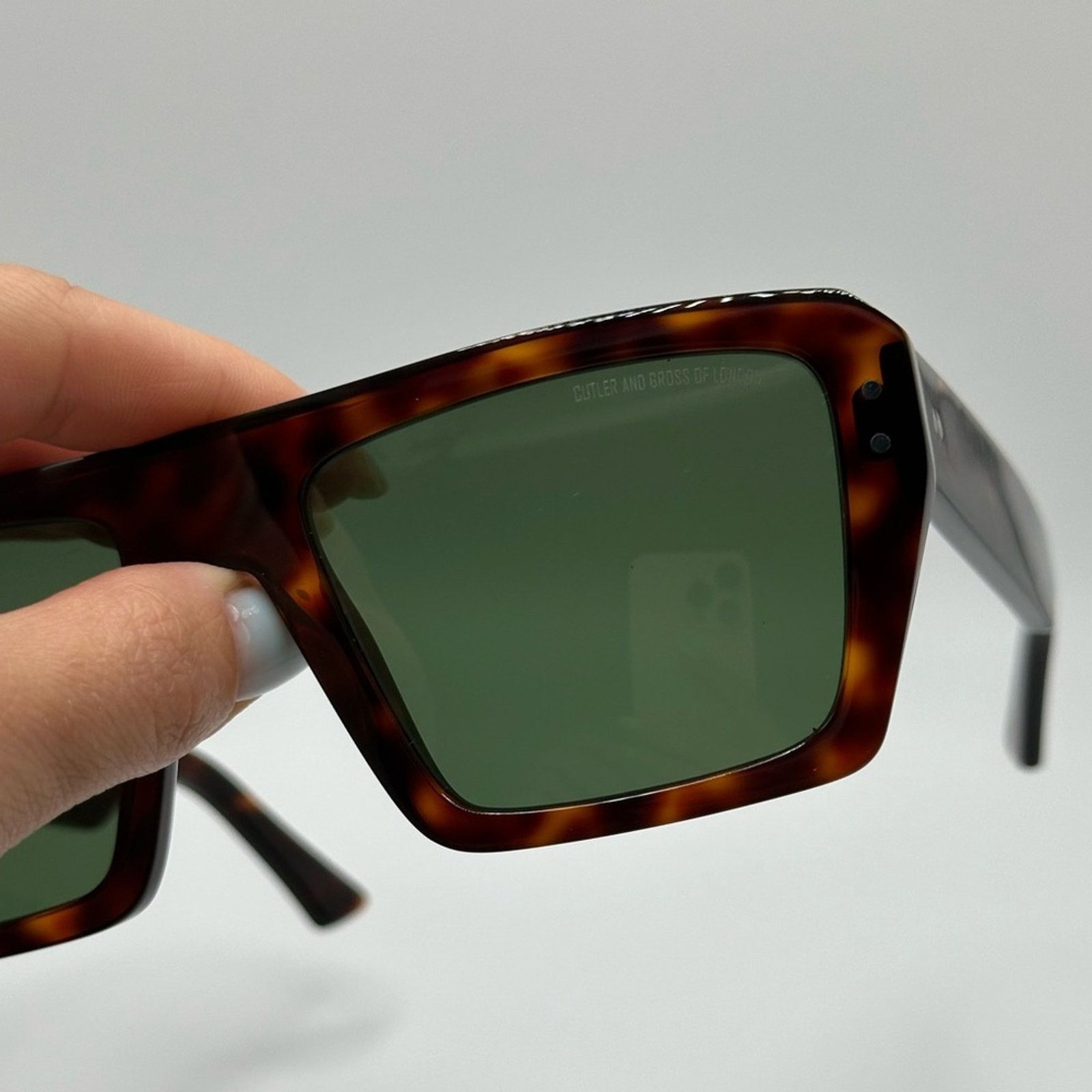 Cutler and Gross BRAND NEW CUTLER AND GROSS CGSN1375 002 Havana Green Unisex Size ONE SIZE - 2 Thumbnail