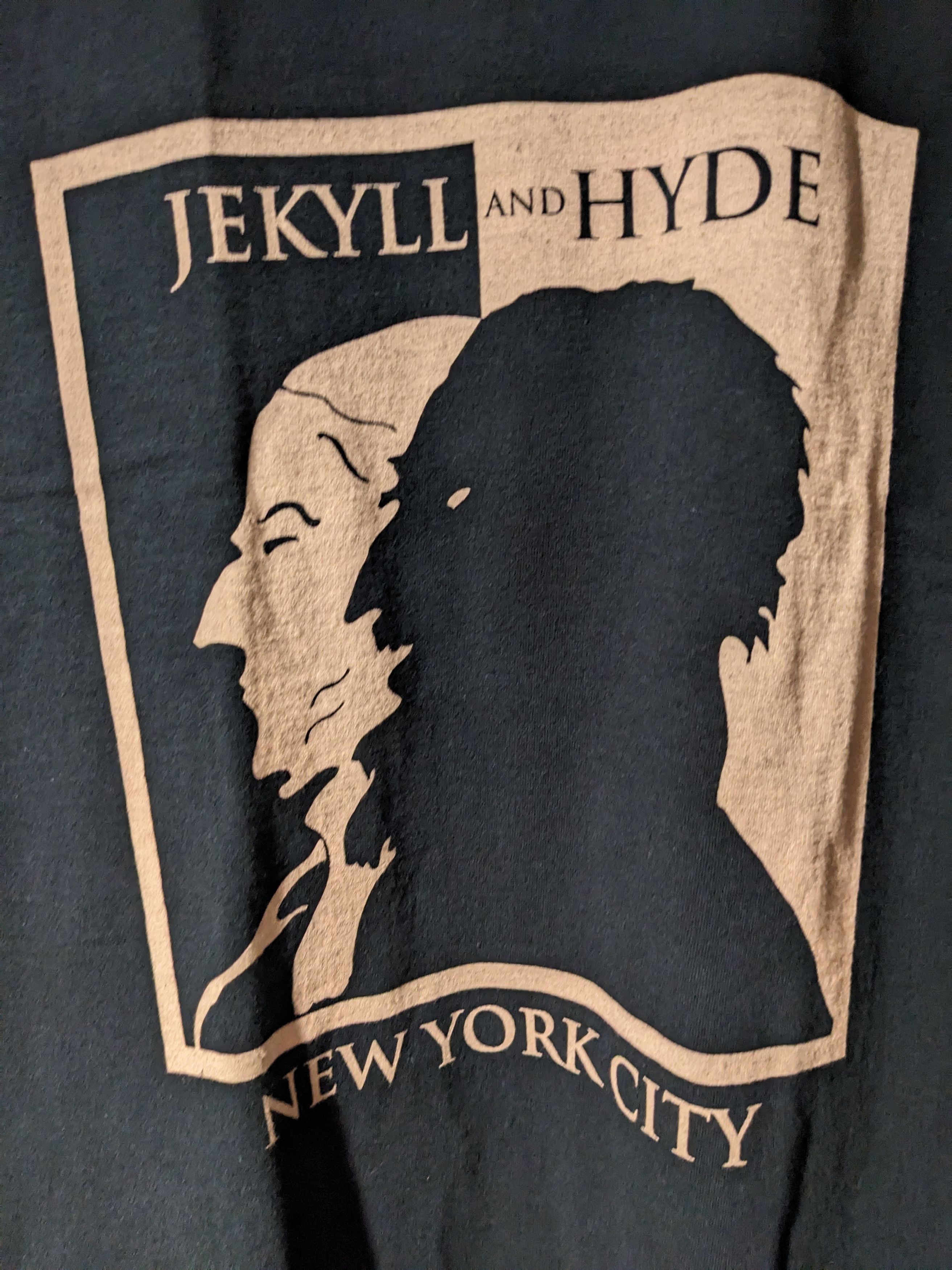 Gildan Vintage Jekyll and Hyde New York City Broadway T-Shirt Size US M / EU 48-50 / 2 - 2 Thumbnail