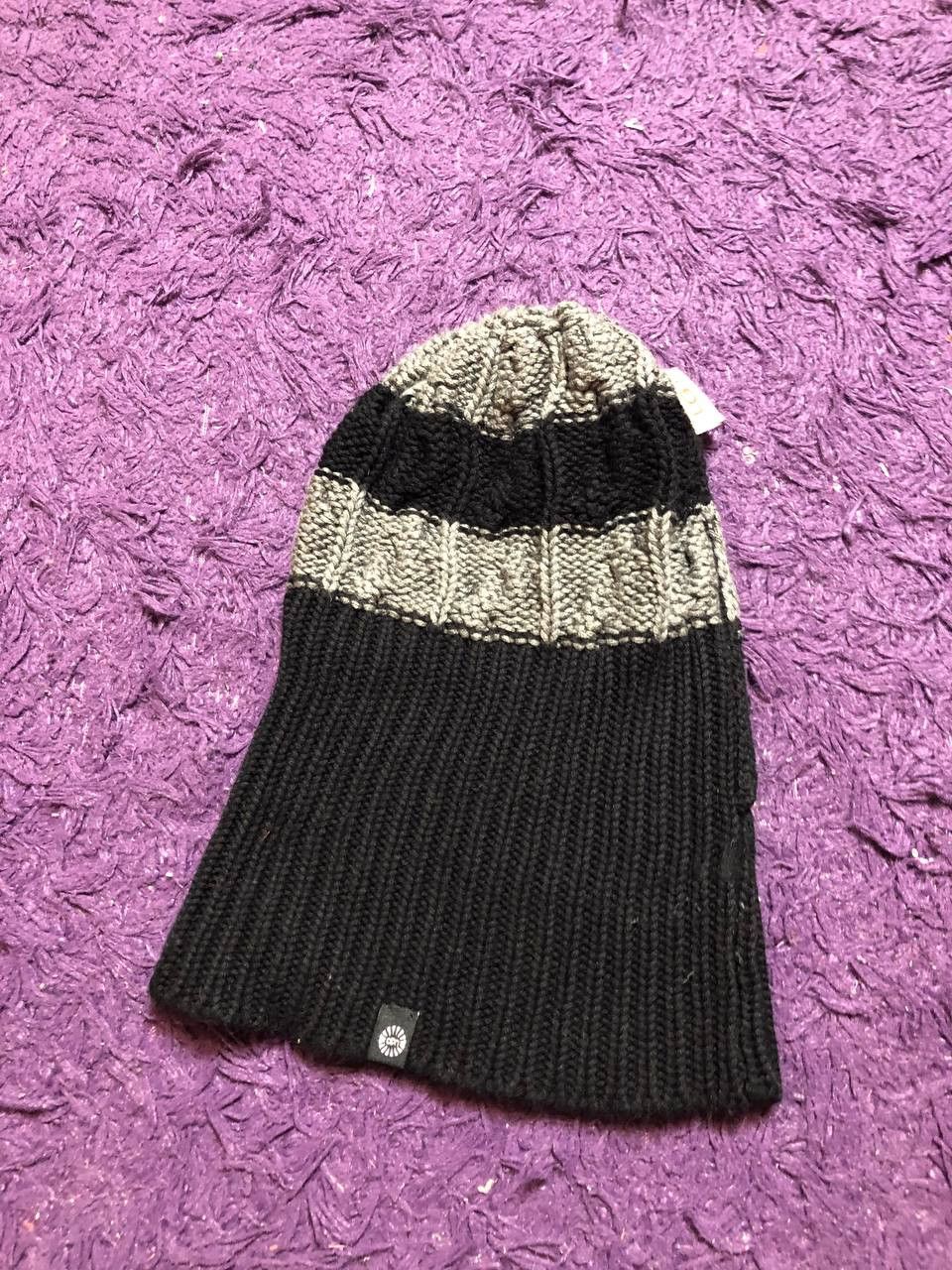 Ugg Vintage UGG Cable Knit Beanie Hat Size ONE SIZE - 13 Thumbnail