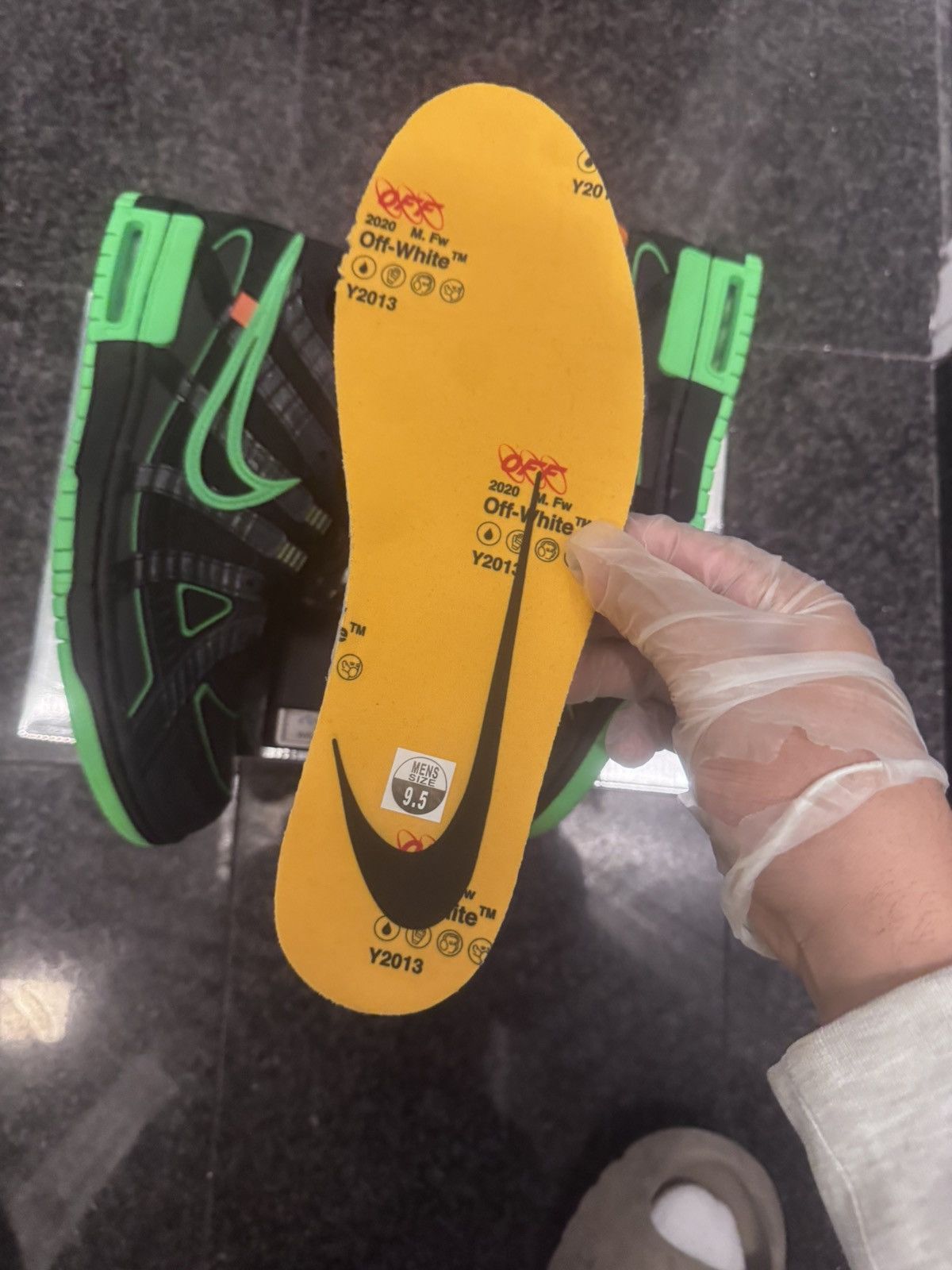 Nike × Off-White Offwhite green strike size 9.5 og all worn 1x Size US 9.5 / EU 42-43 - 2 Thumbnail