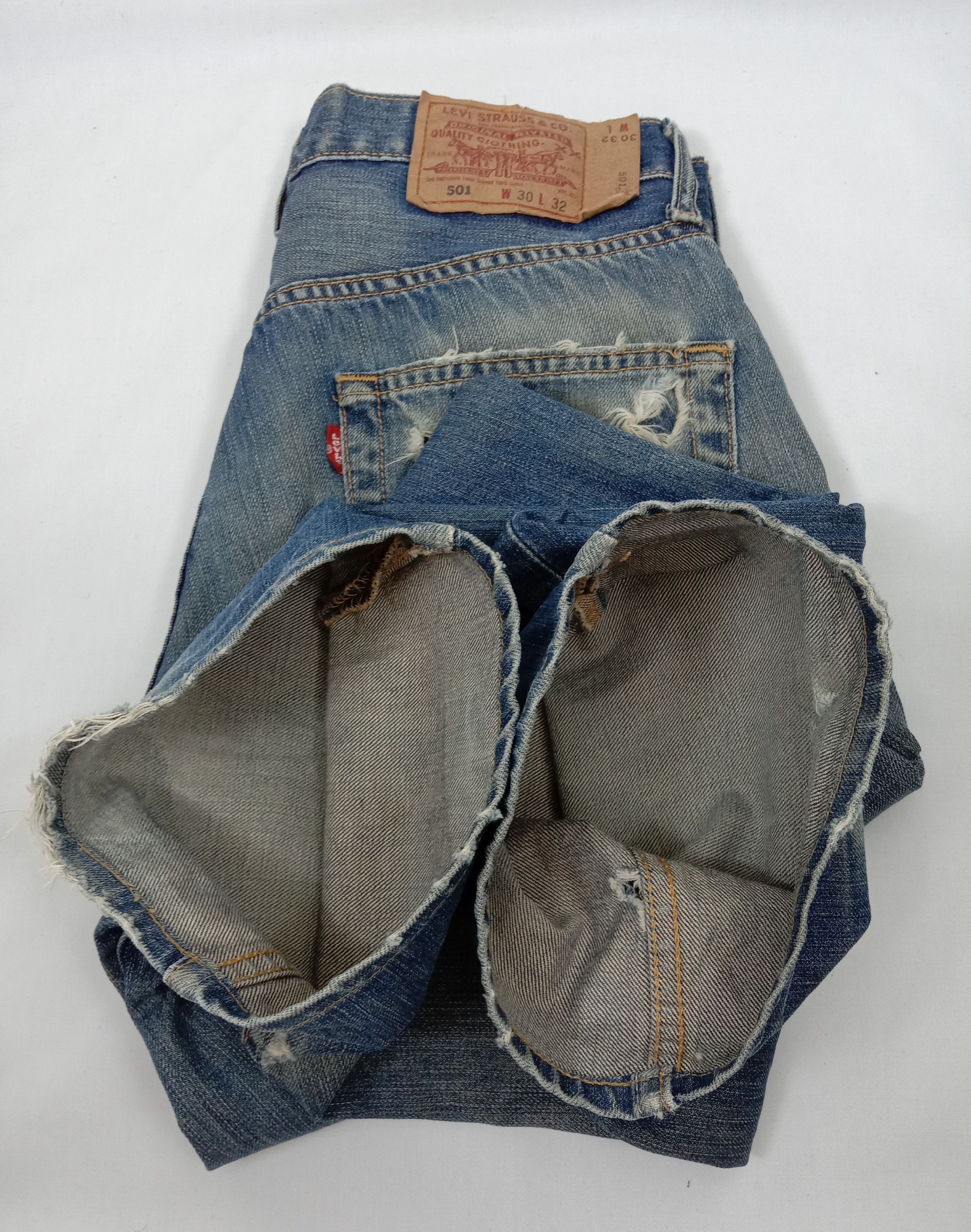 Levi's Vintage Levi’s 501 Jeans Rusty Distressed Denim Size US 30 / EU 46 - 16 Thumbnail