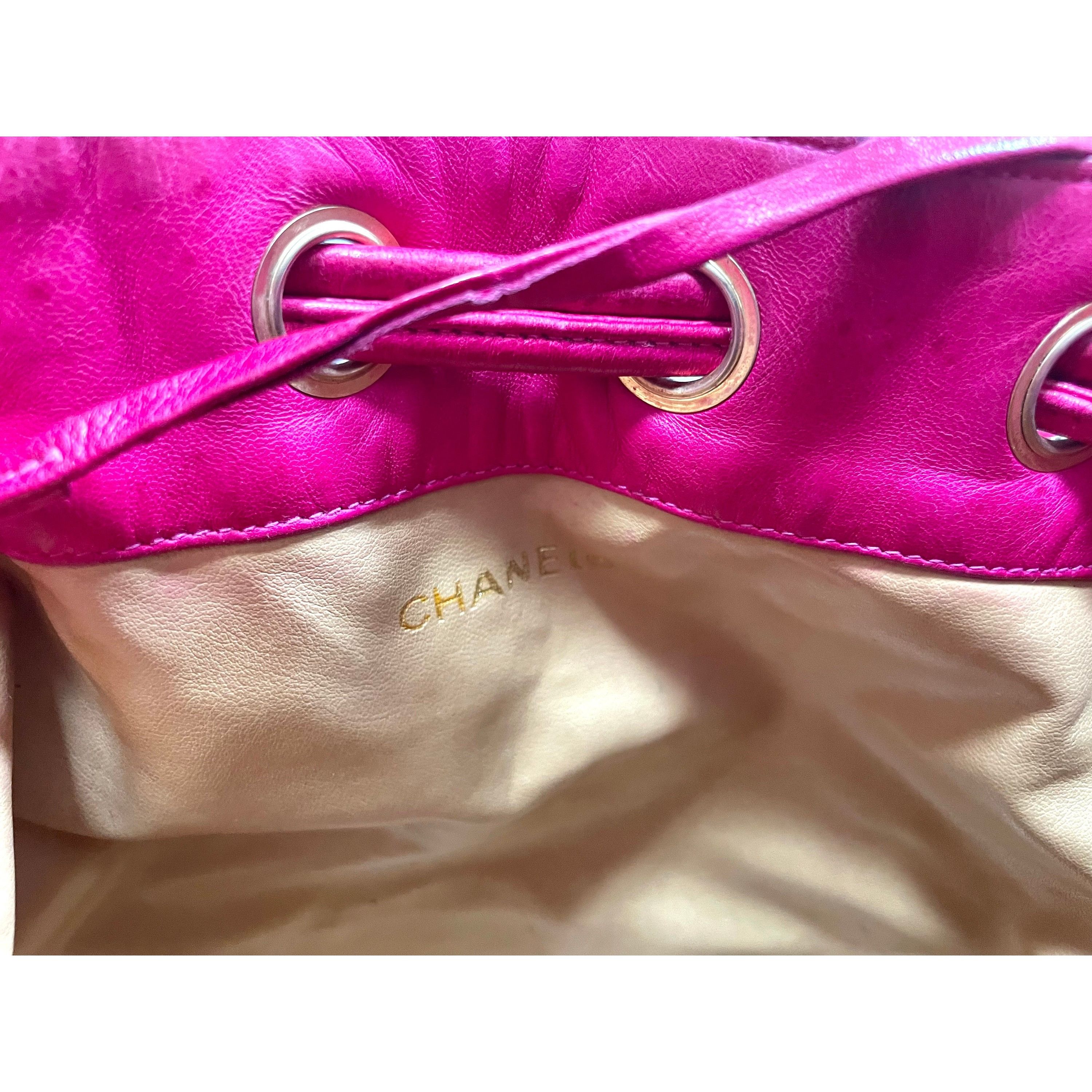 Chanel Vintage CHANEL fusia pink lambskin hobo bucket shoulder bag Size ONE SIZE - 4 Thumbnail