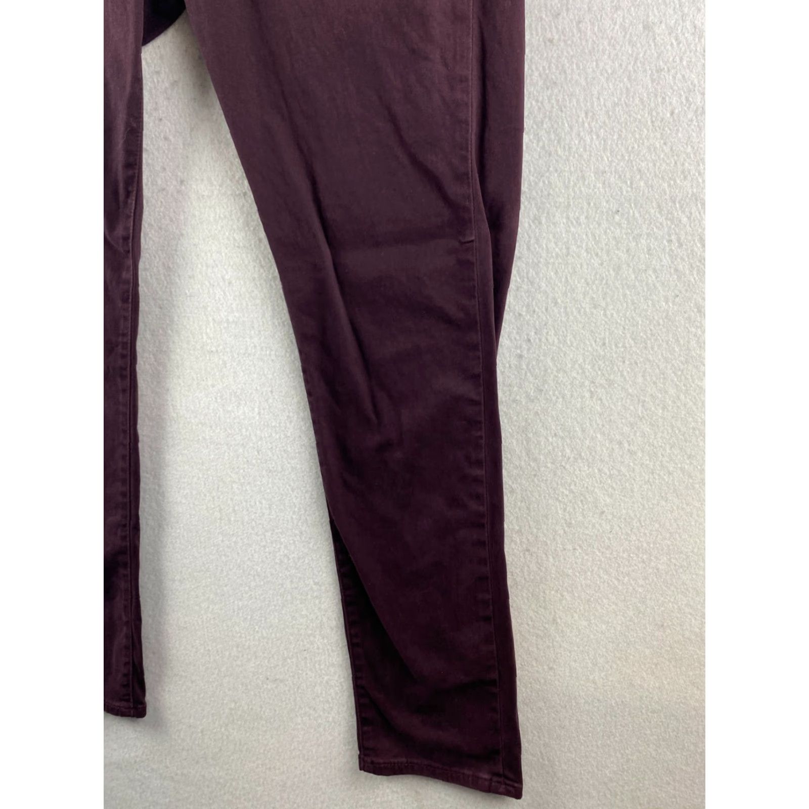 Uniqlo Uniqlo Jeans Womens 6 Maroon Skinny Elastic Drawstring Waist Dark Wash Denim Size 28" / US 6 / IT 42 - 6 Thumbnail