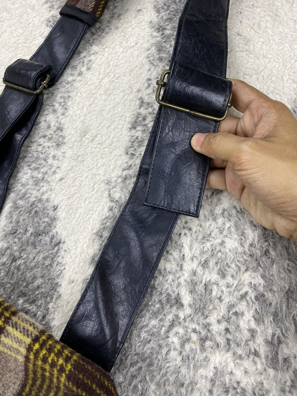 Japanese Brand × Seditionaries 🔥RARE🔥 ALGONQUINS Yellow Tartan Cross Body Bag Wool+Leather Size ONE SIZE - 10 Thumbnail