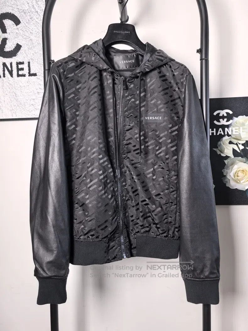 Versace Versace Black patchwork full print jacket Size US M / EU 48-50 / 2 - 1 Thumbnail