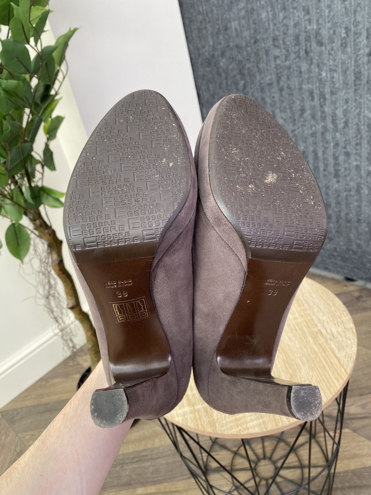 Other Essere Suede Pumps Heels Embellished Buckle High Heel Shoes Size US 9 / IT 39 - 11 Thumbnail
