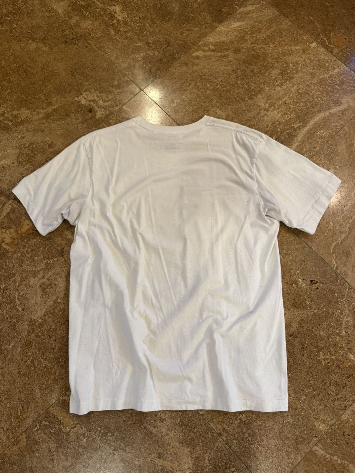 Kaws × Uniqlo Kaws Flayed Tee Size US L / EU 52-54 / 3 - 3 Thumbnail