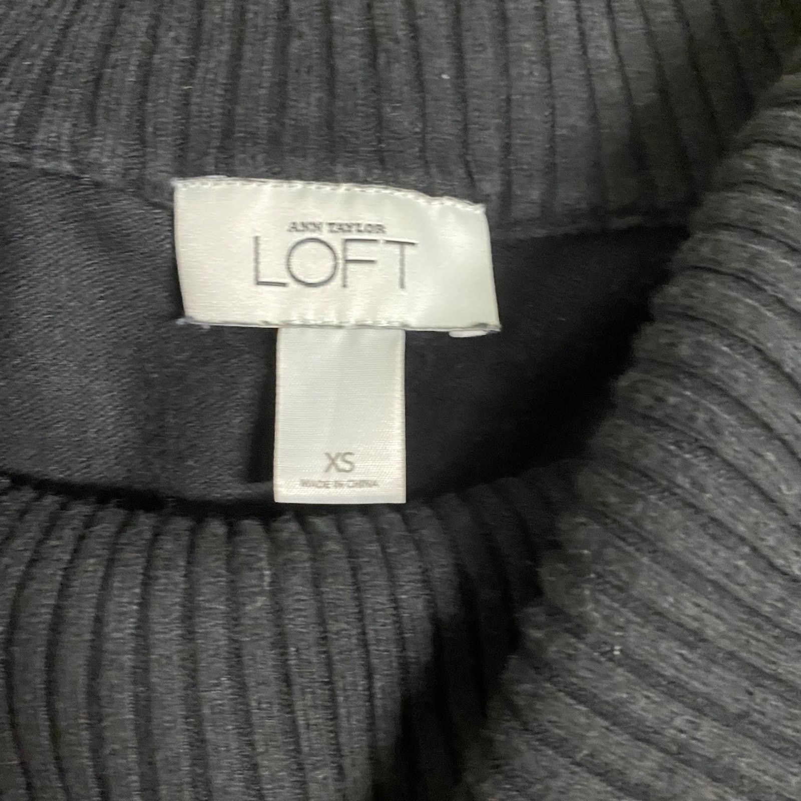 Loft LOFT Short Sleeve Cowl Neck Sweater Blouse - XS Size XS / US 0-2 / IT 36-38 - 4 Thumbnail