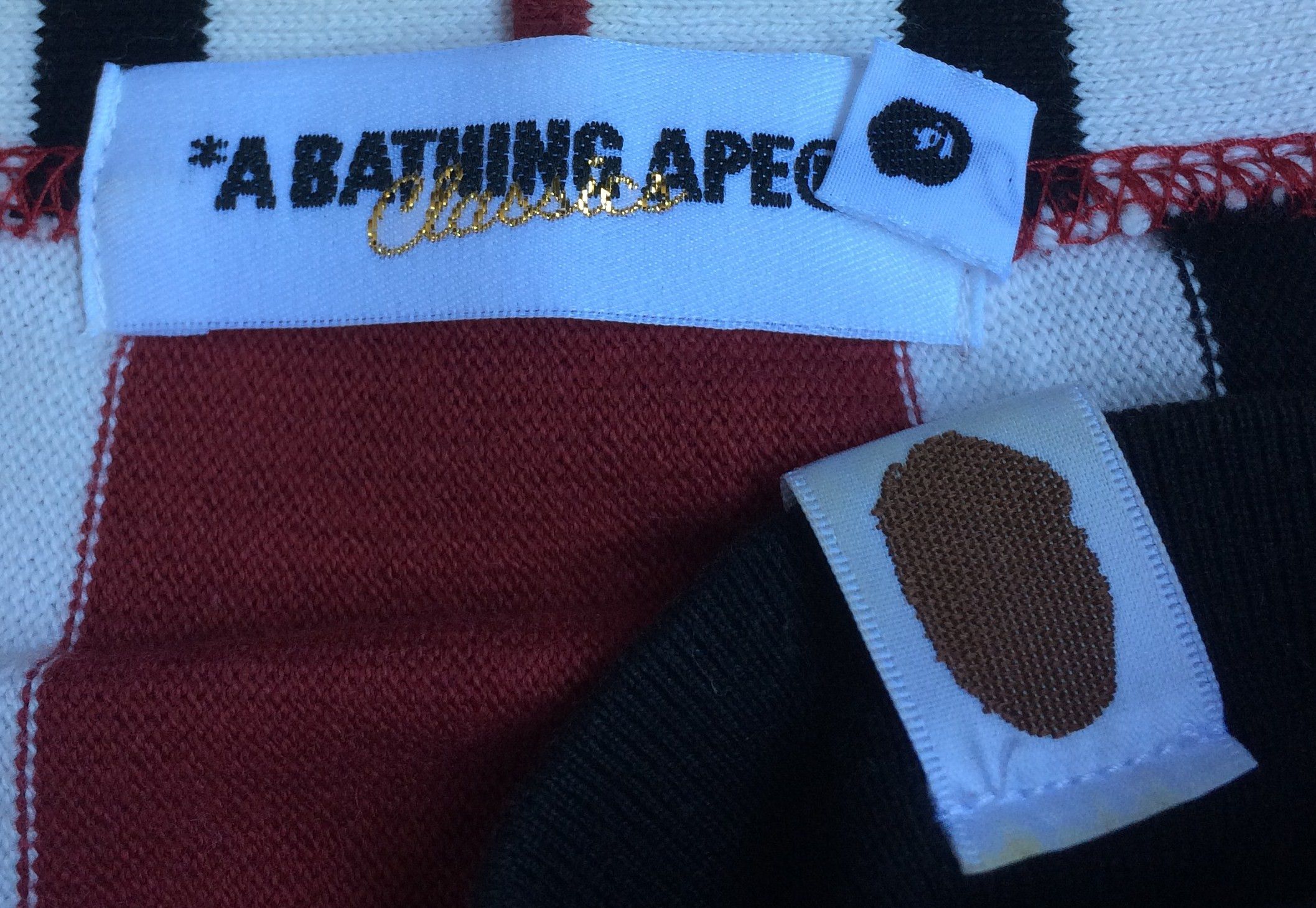 Bape OG Bape Embroidered Crest Logo Zip Hoodie size XL Size US XL / EU 56 / 4 - 7 Thumbnail