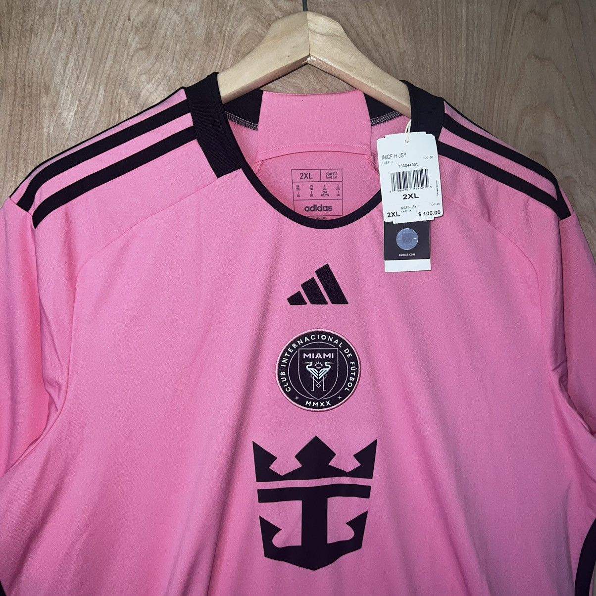 Adidas MEN’S ADIDAS INTER MIAMI CF 2024 2025 LOGO SOCCER JERSEY KIT Size US XXL / EU 58 / 5 - 2 Thumbnail