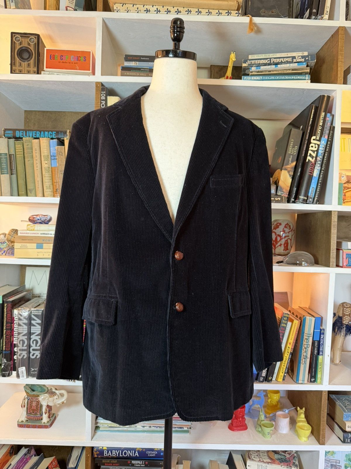 Brooks Brothers vintage brooks brothers corduroy sports jacket in navy Size 46R - 1 Thumbnail