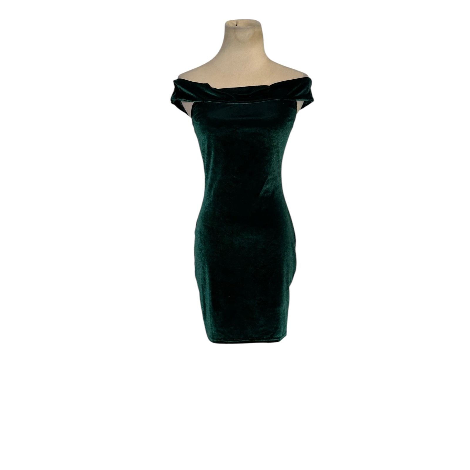 Urban Outfitters Urban Outfitters green off shoulder mini dress size small Size S / US 4 / IT 40 - 14 Thumbnail