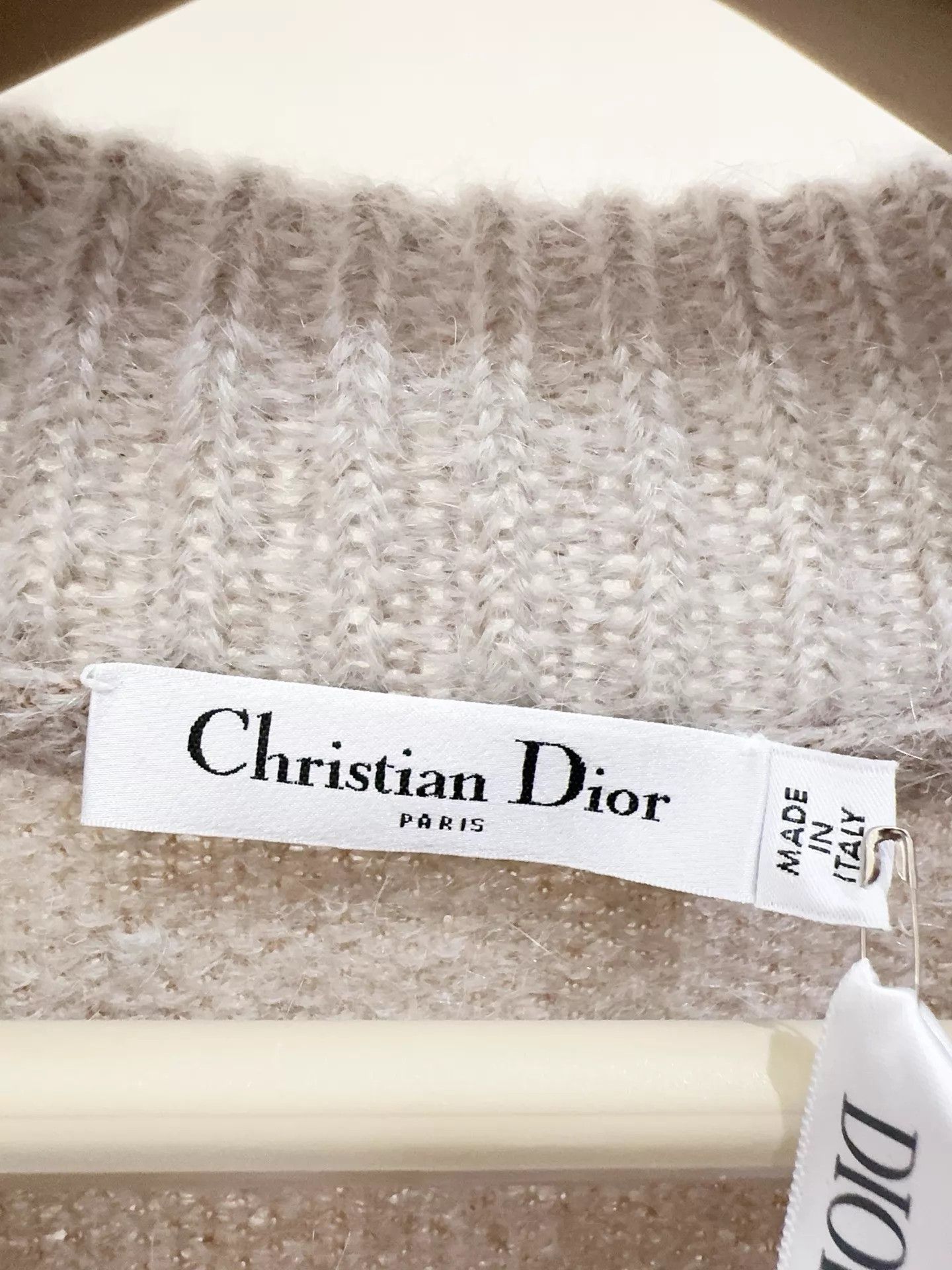 Dior Dior Tassel Belted Buttonless Cardi Sunset Grad F34 Size XS / US 0-2 / IT 36-38 - 3 Thumbnail