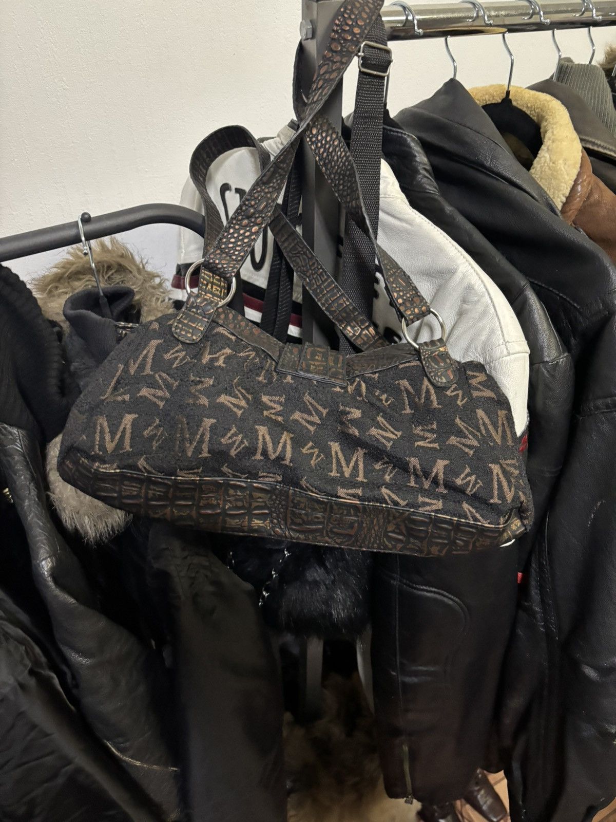 Vintage Vintage Guess style handbag Size ONE SIZE - 5 Thumbnail