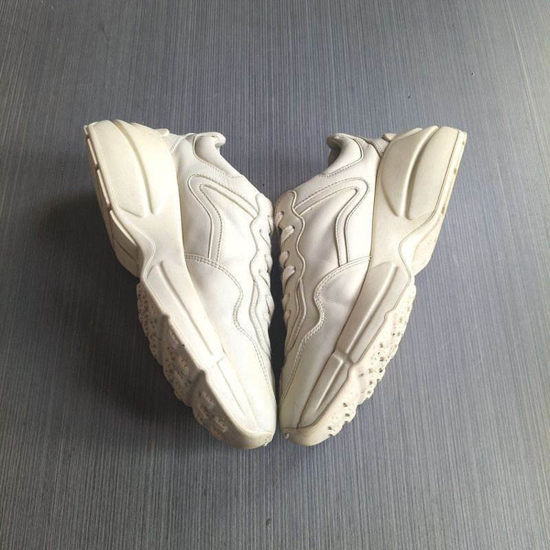 Gucci Gucci Rhyton Logo Dad Sneakers in Ivory - Size US 8.5 / EU 41-42 - 7 Thumbnail