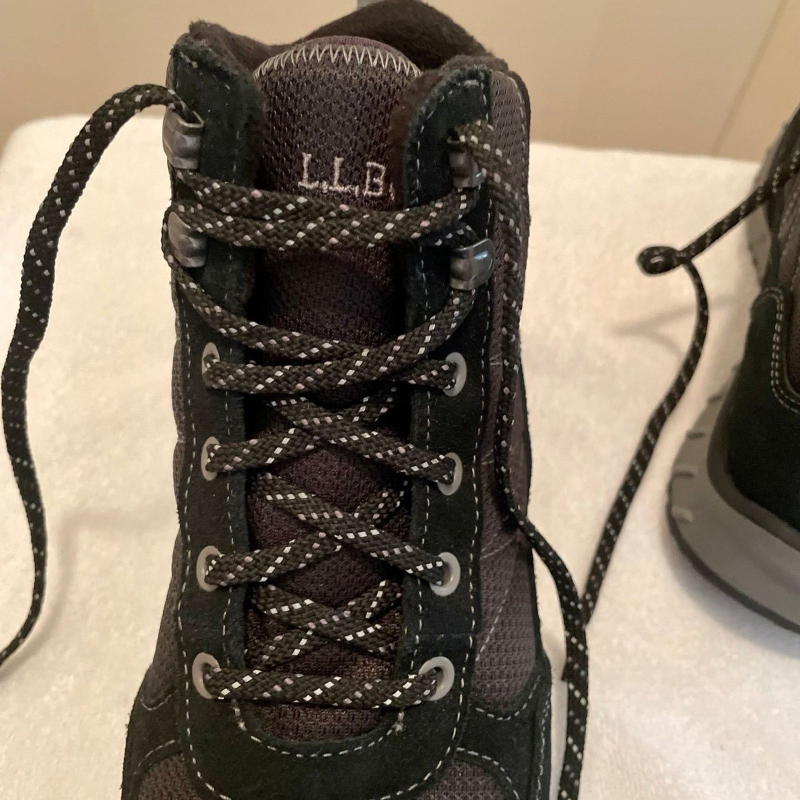 L.L. Bean L.L. Bean Snow Sneaker 5 Boots Size US 8 / EU 41 - 7 Thumbnail