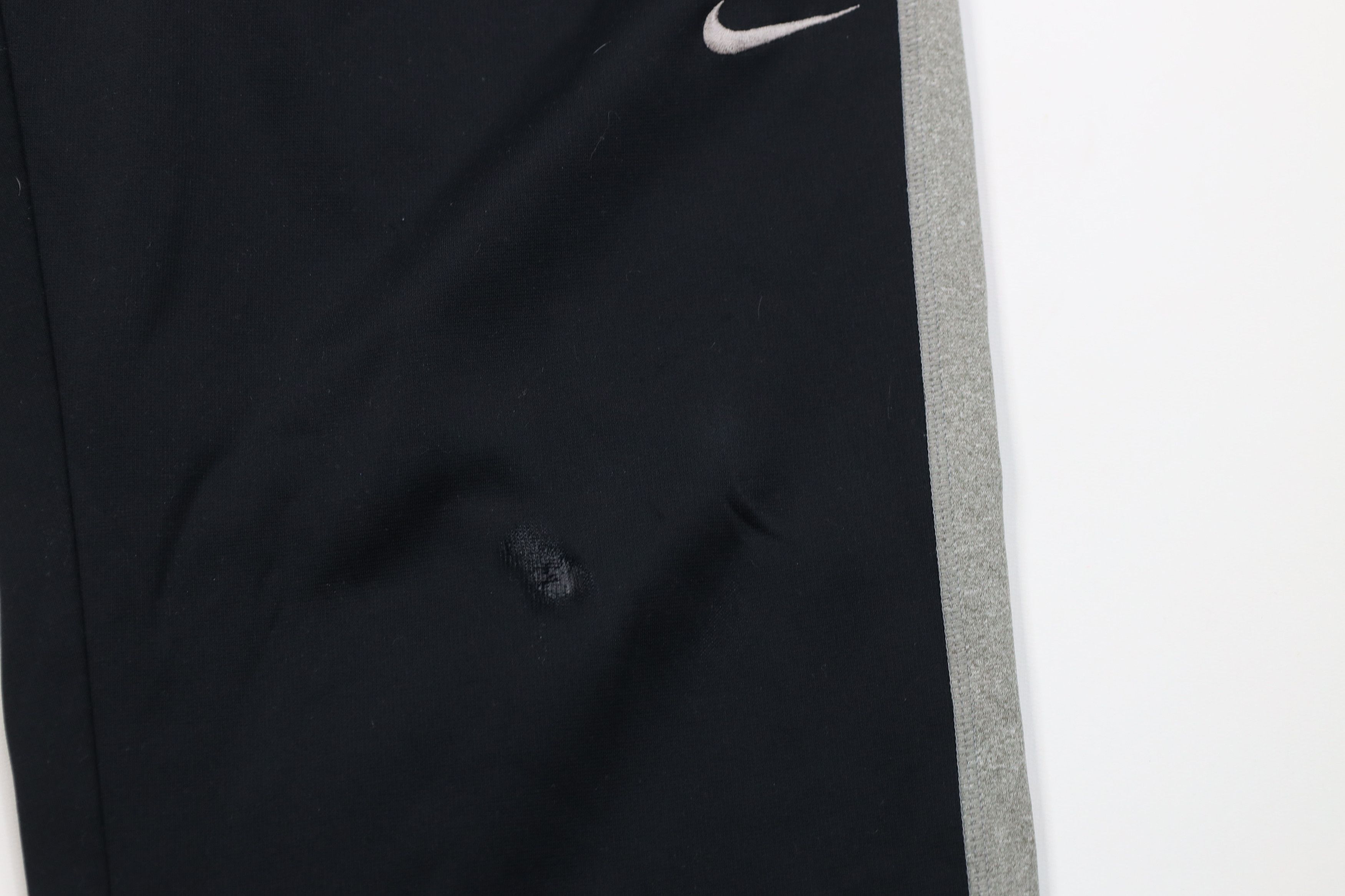 Nike Vintage Y2K Nike Therma Fit Mini Swoosh Wide Leg Sweatpants Size US 38 / EU 54 - 6 Thumbnail