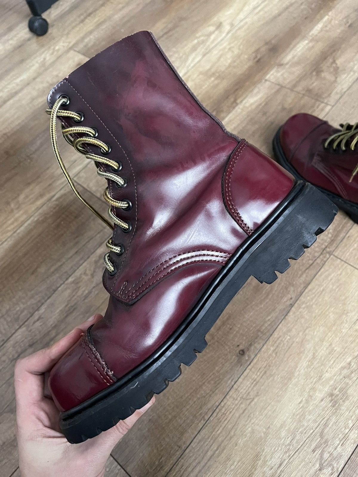 Japanese Brand Undercover Leather Boots Shoes Japan Vintage Size US 7 / EU 40 - 10 Thumbnail
